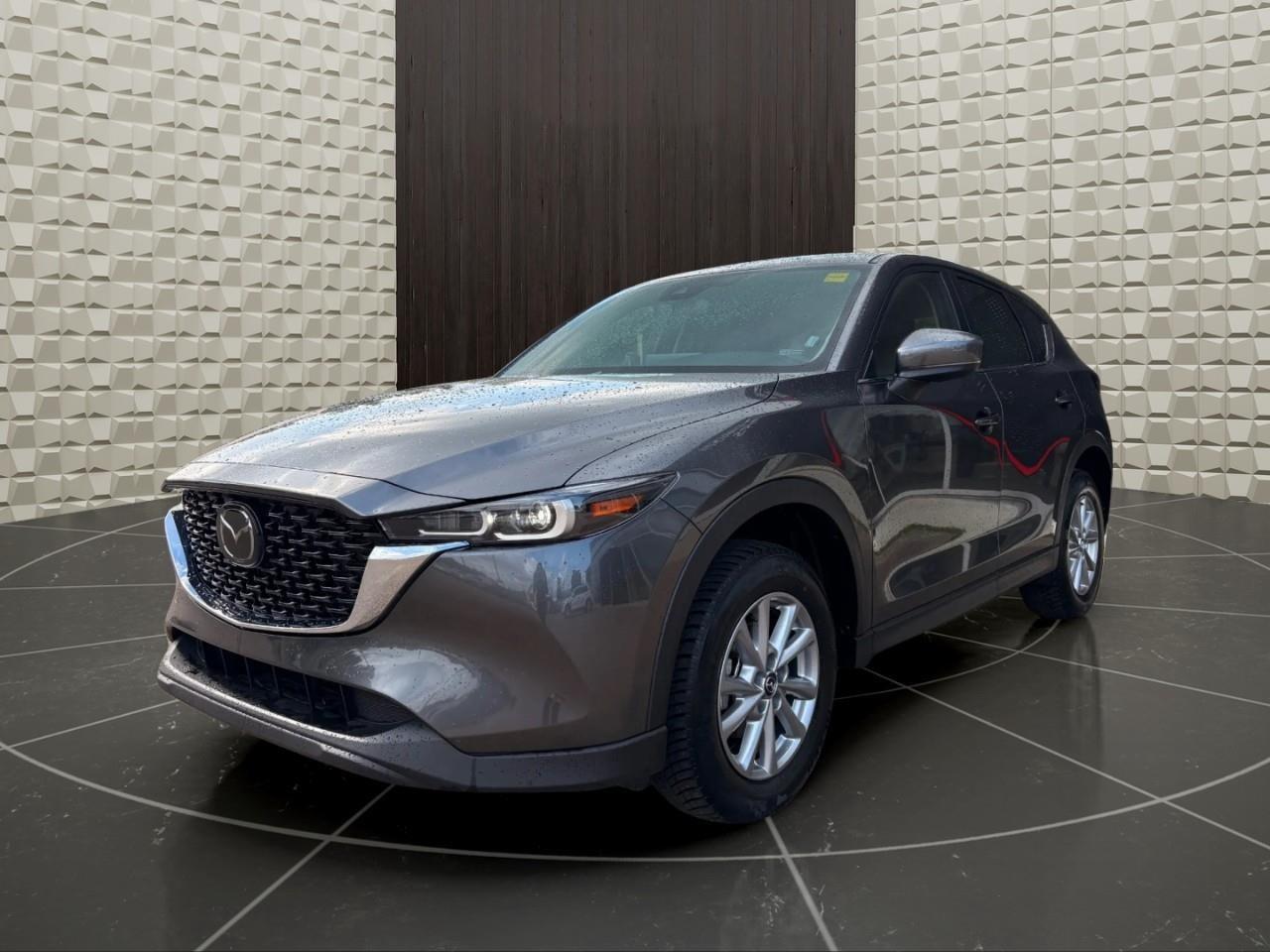 2025 Mazda CX-5  Photo