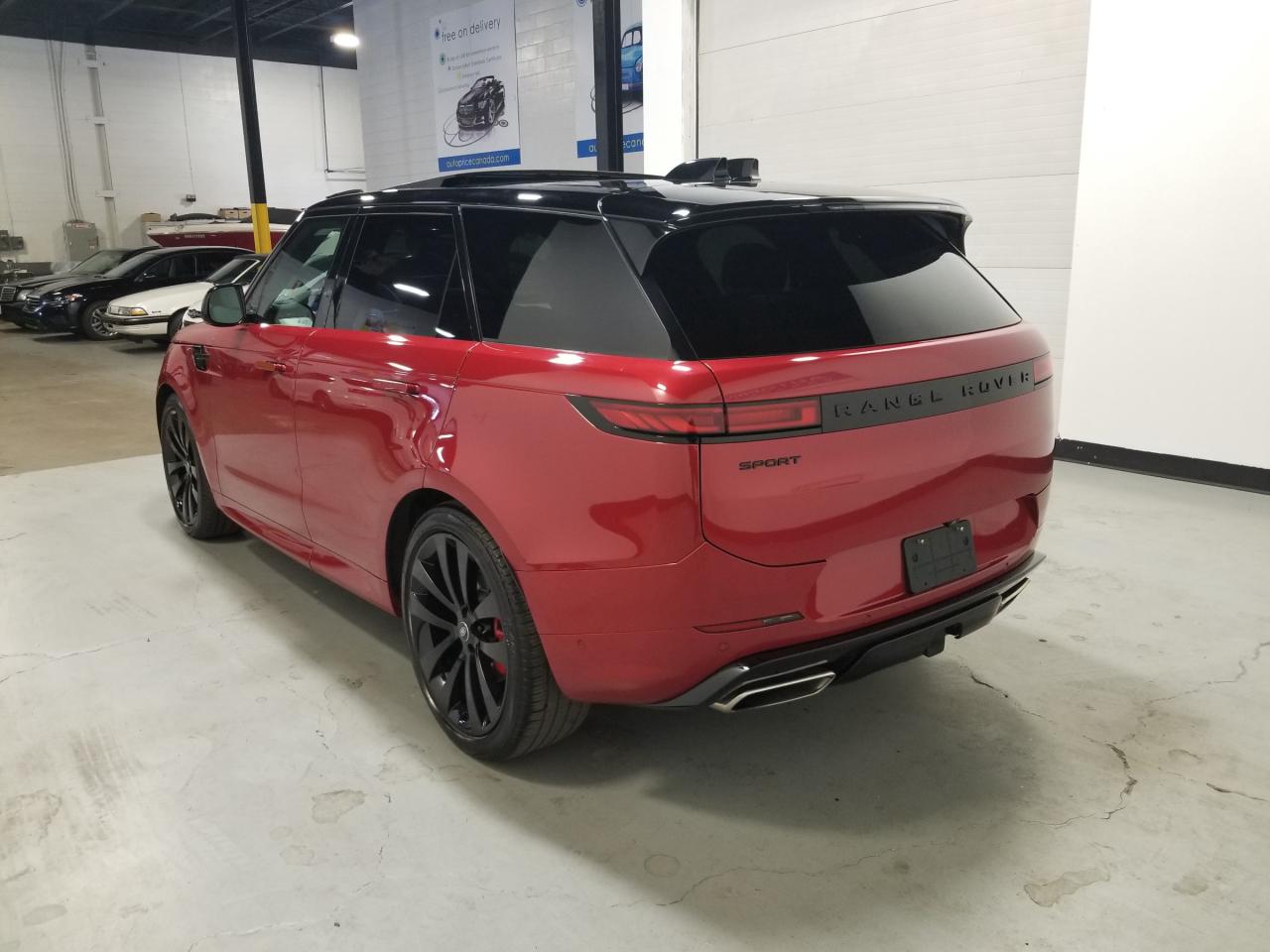 2024 Land Rover Range Rover Sport Dynamic HSE 4dr All-Wheel Drive Photo