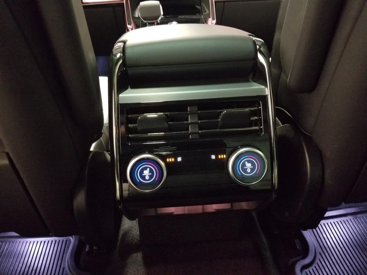 2024 Land Rover Range Rover Sport Dynamic HSE 4dr All-Wheel Drive Photo