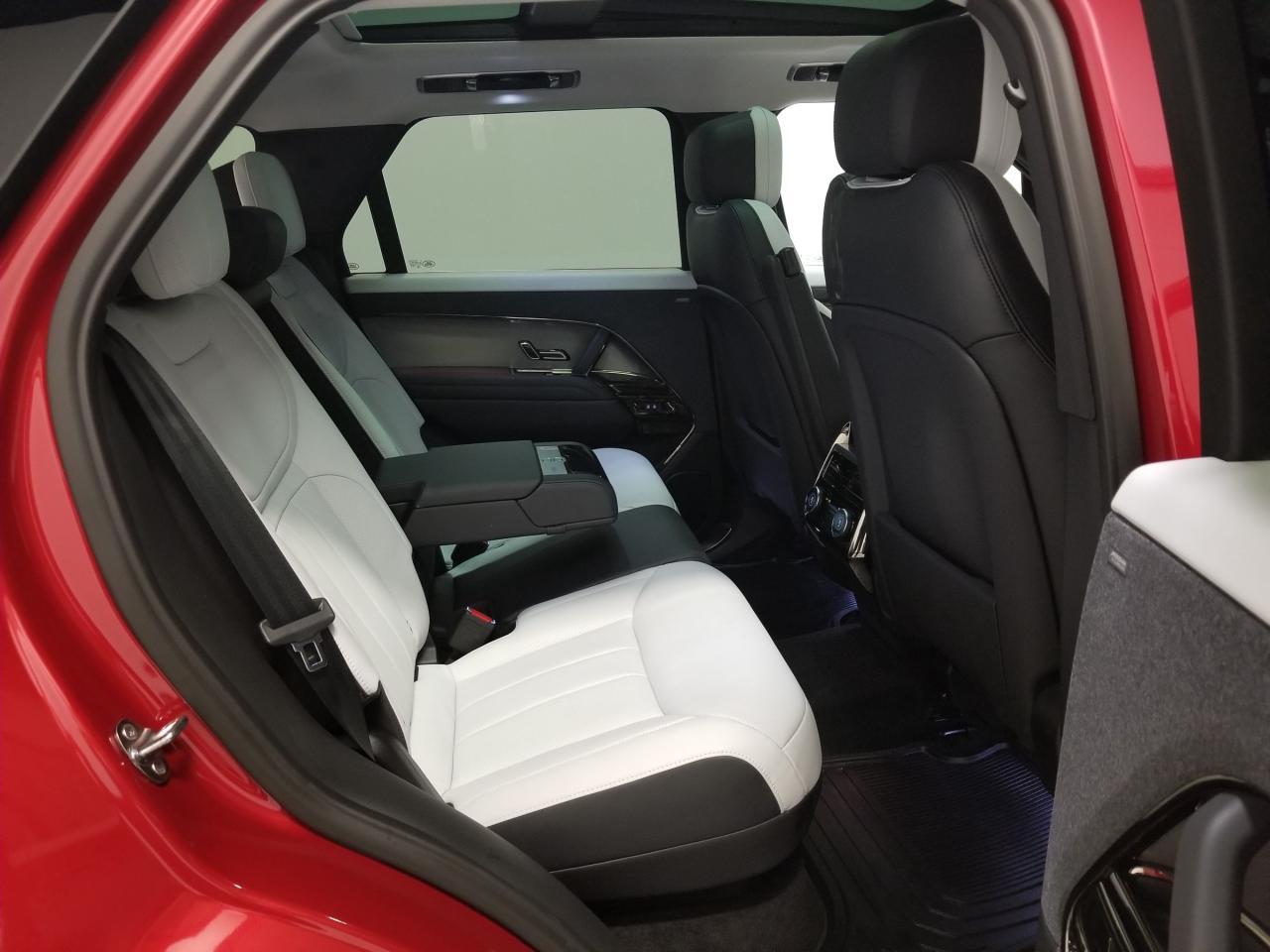 2024 Land Rover Range Rover Sport Dynamic HSE 4dr All-Wheel Drive Photo