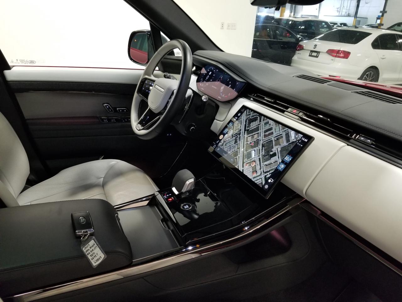 2024 Land Rover Range Rover Sport Dynamic HSE 4dr All-Wheel Drive Photo