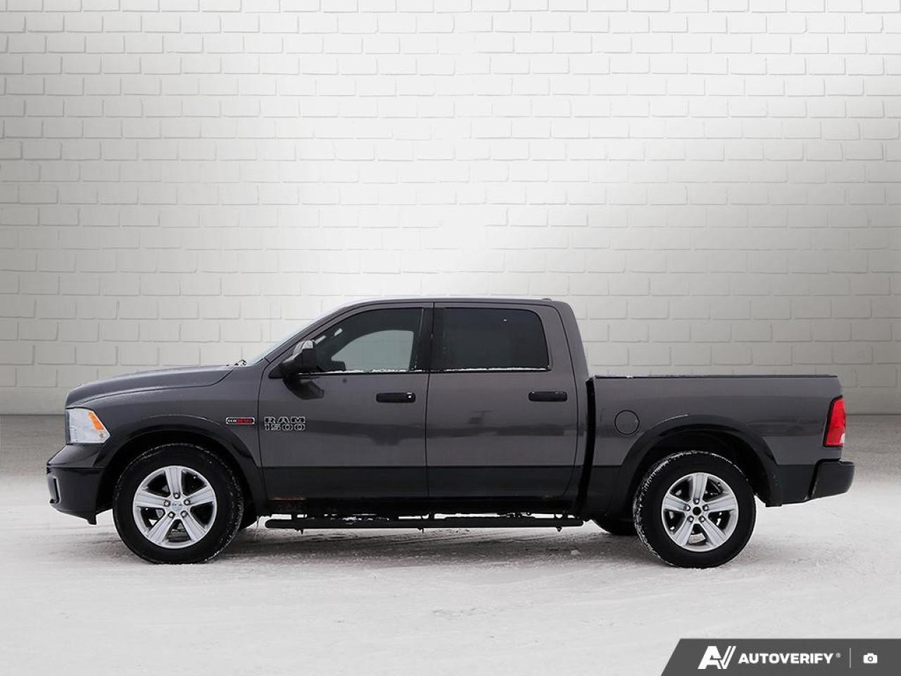 2016 RAM 1500 4WD Crew Cab 5.7 Ft Box Outdoorsman Photo2