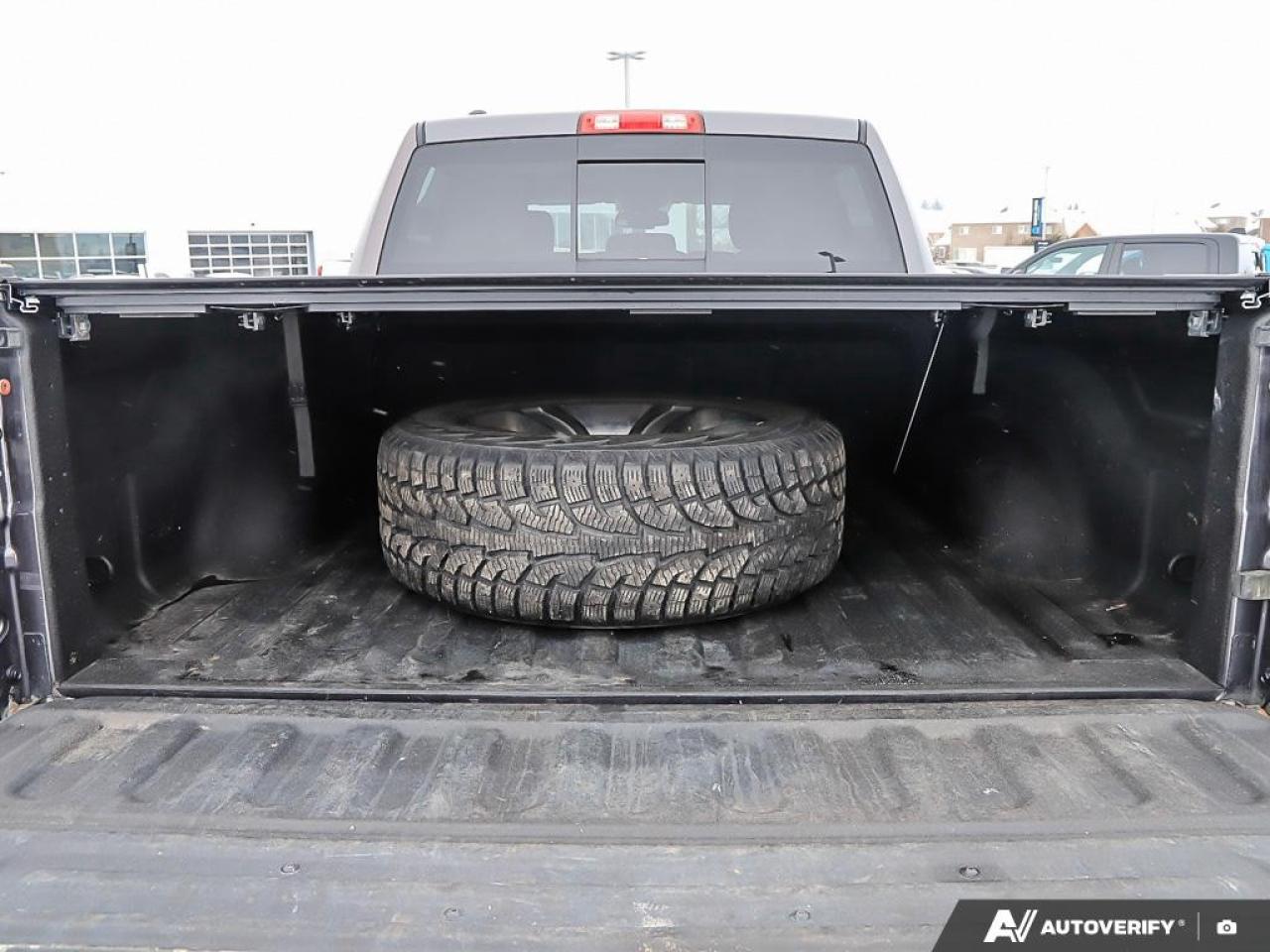 2016 RAM 1500 4WD Crew Cab 5.7 Ft Box Outdoorsman Photo