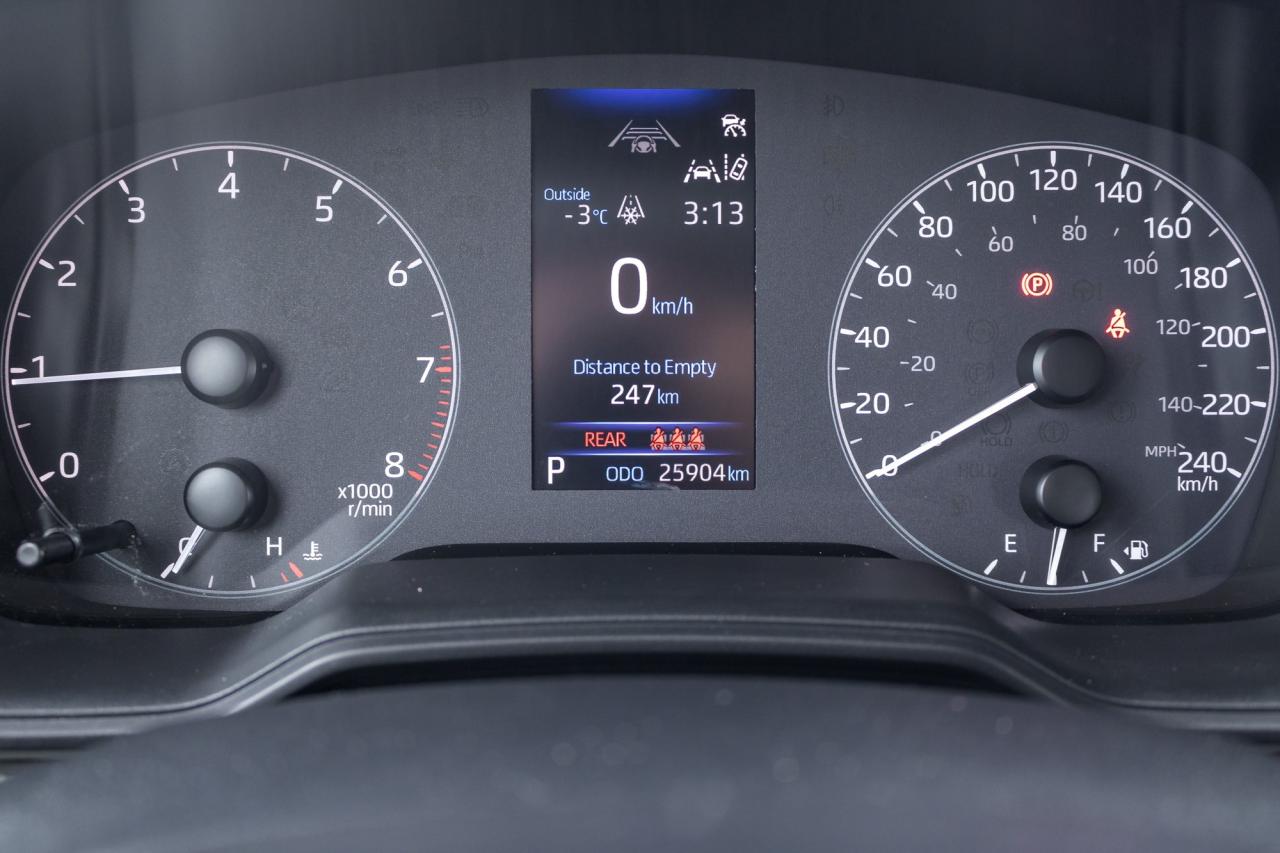 2024 Toyota Corolla Cross L 4dr Front-Wheel Drive Photo