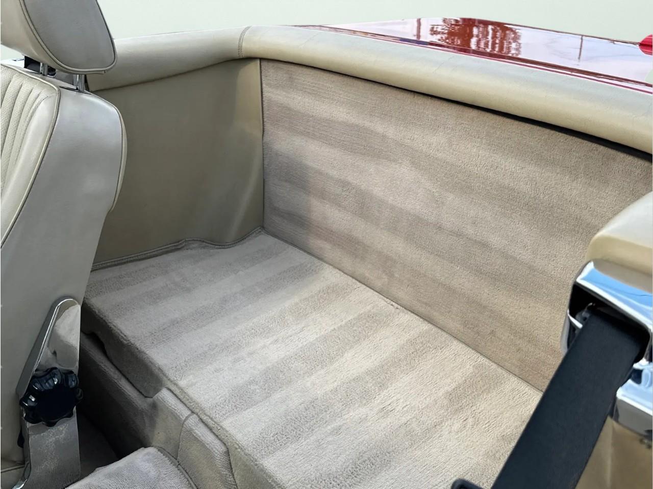 1989 Mercedes-Benz 560 SL  Photo