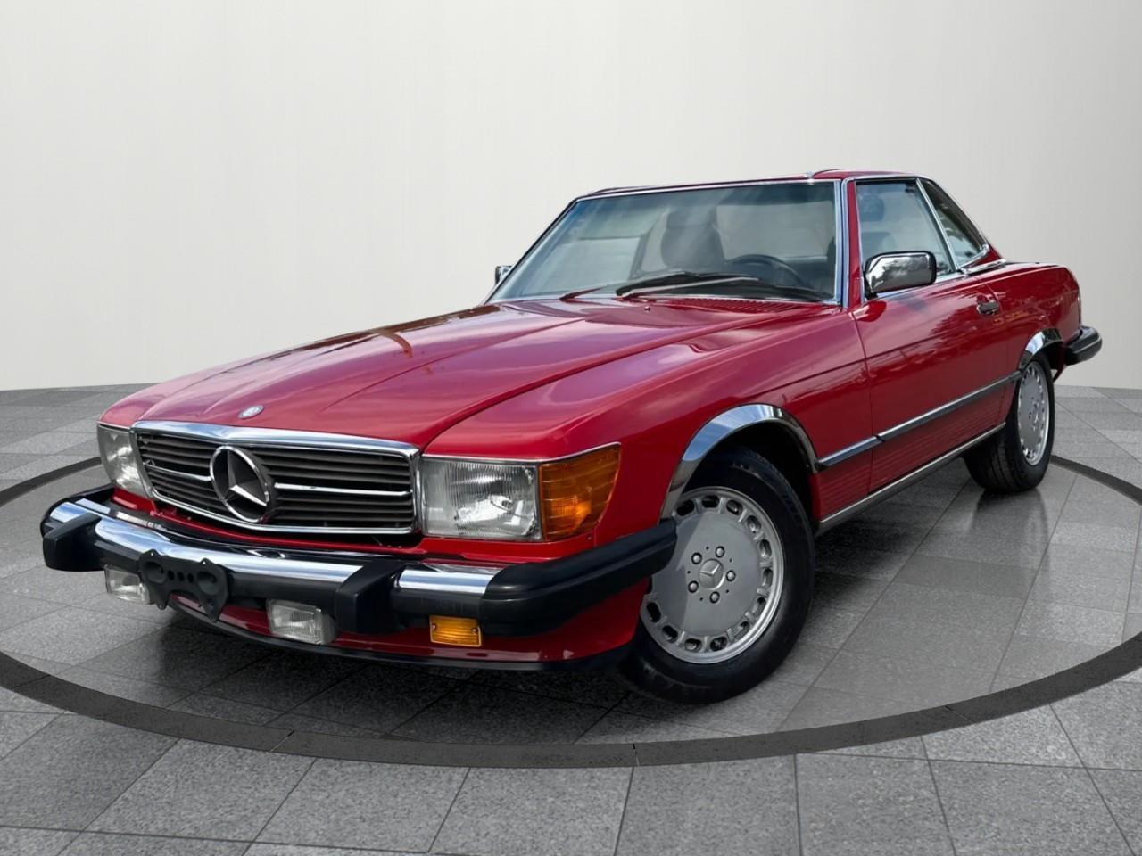 1989 Mercedes-Benz 560 SL  Photo