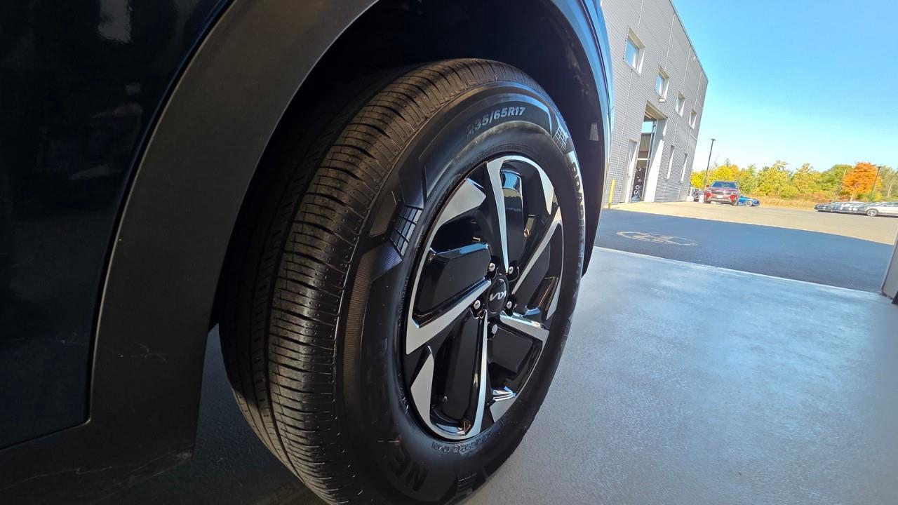 2023 Kia Sportage Hybrid EX 4dr All-Wheel Drive Photo