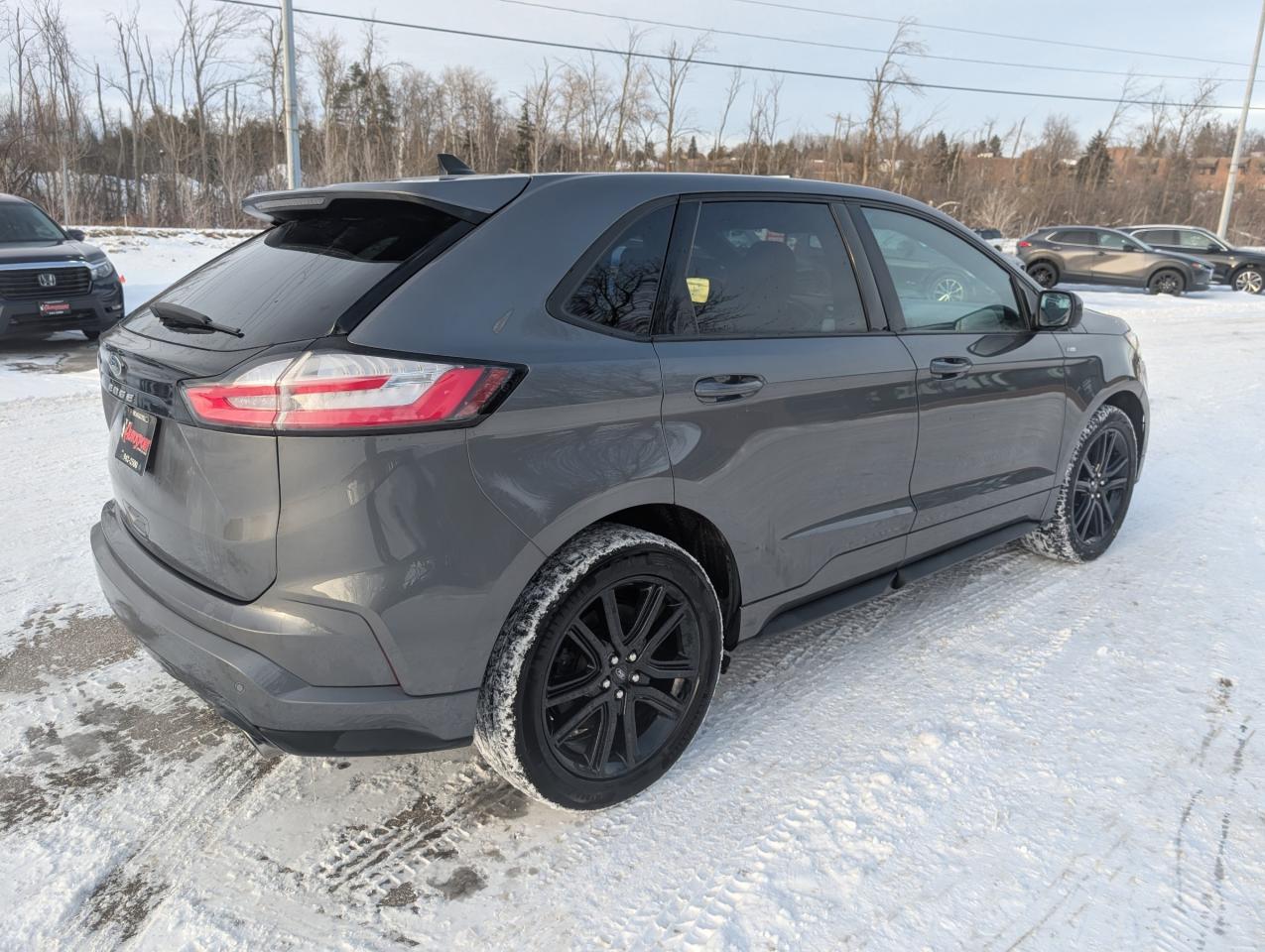 2021 Ford Edge ST Line 4dr All-Wheel Drive Photo4