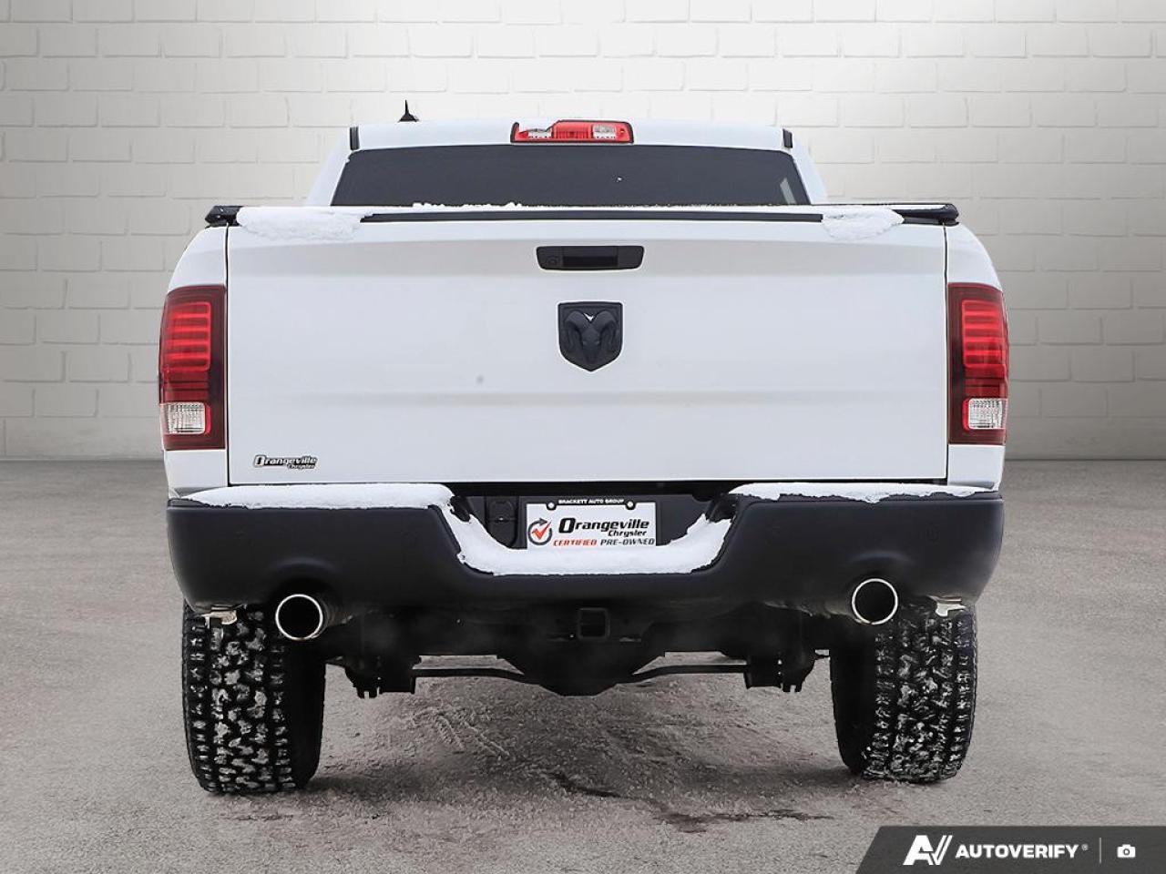 2021 RAM 1500 Classic WARLOCK 4X4 CREW CAB 5'7" BOX Photo