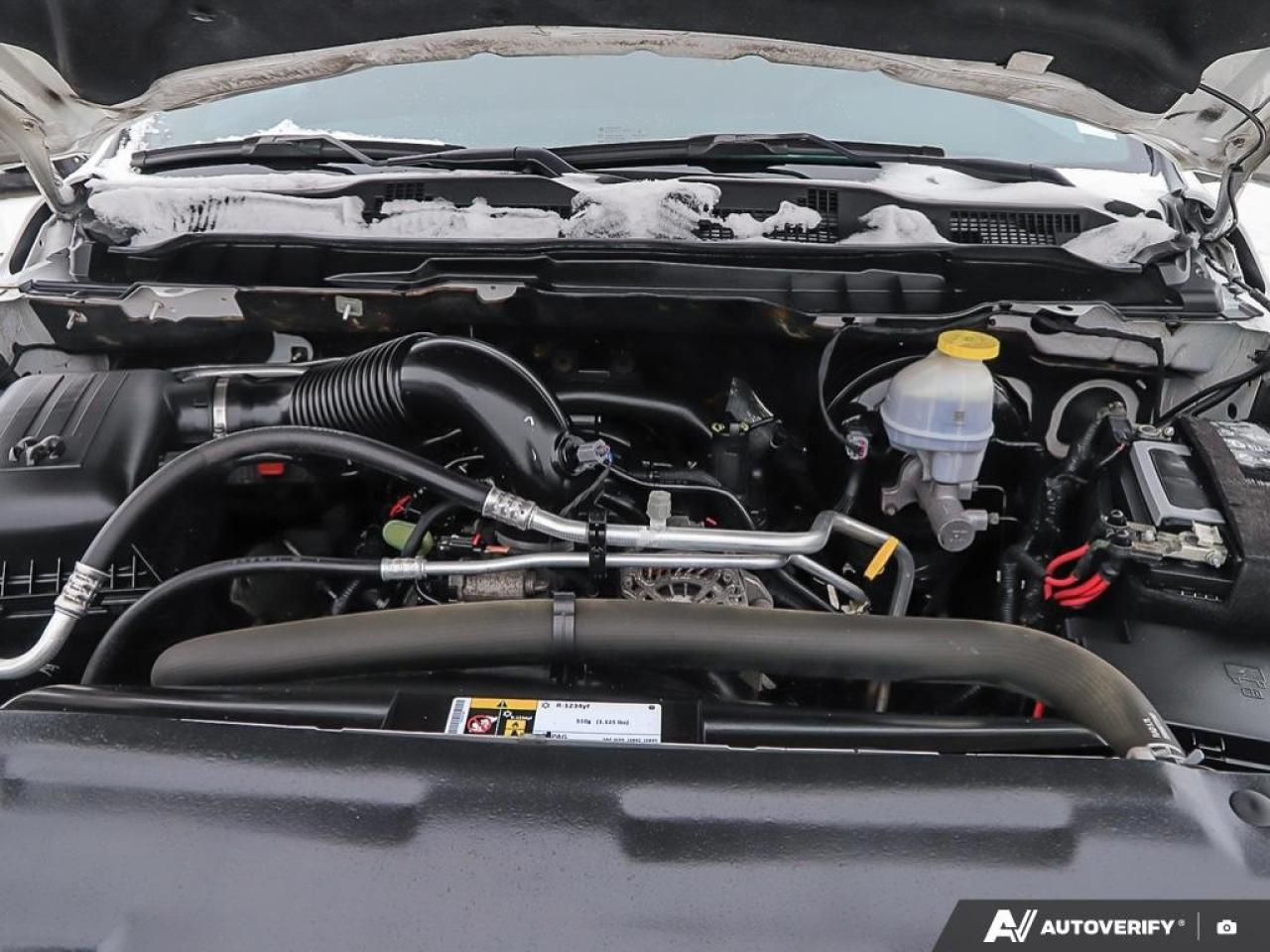 2021 RAM 1500 Classic WARLOCK 4X4 CREW CAB 5'7" BOX Photo