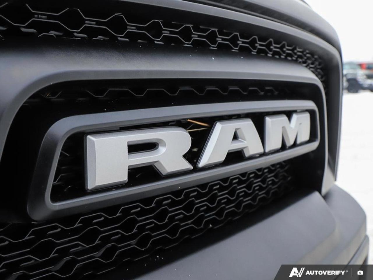 2021 RAM 1500 Classic WARLOCK 4X4 CREW CAB 5'7" BOX Photo