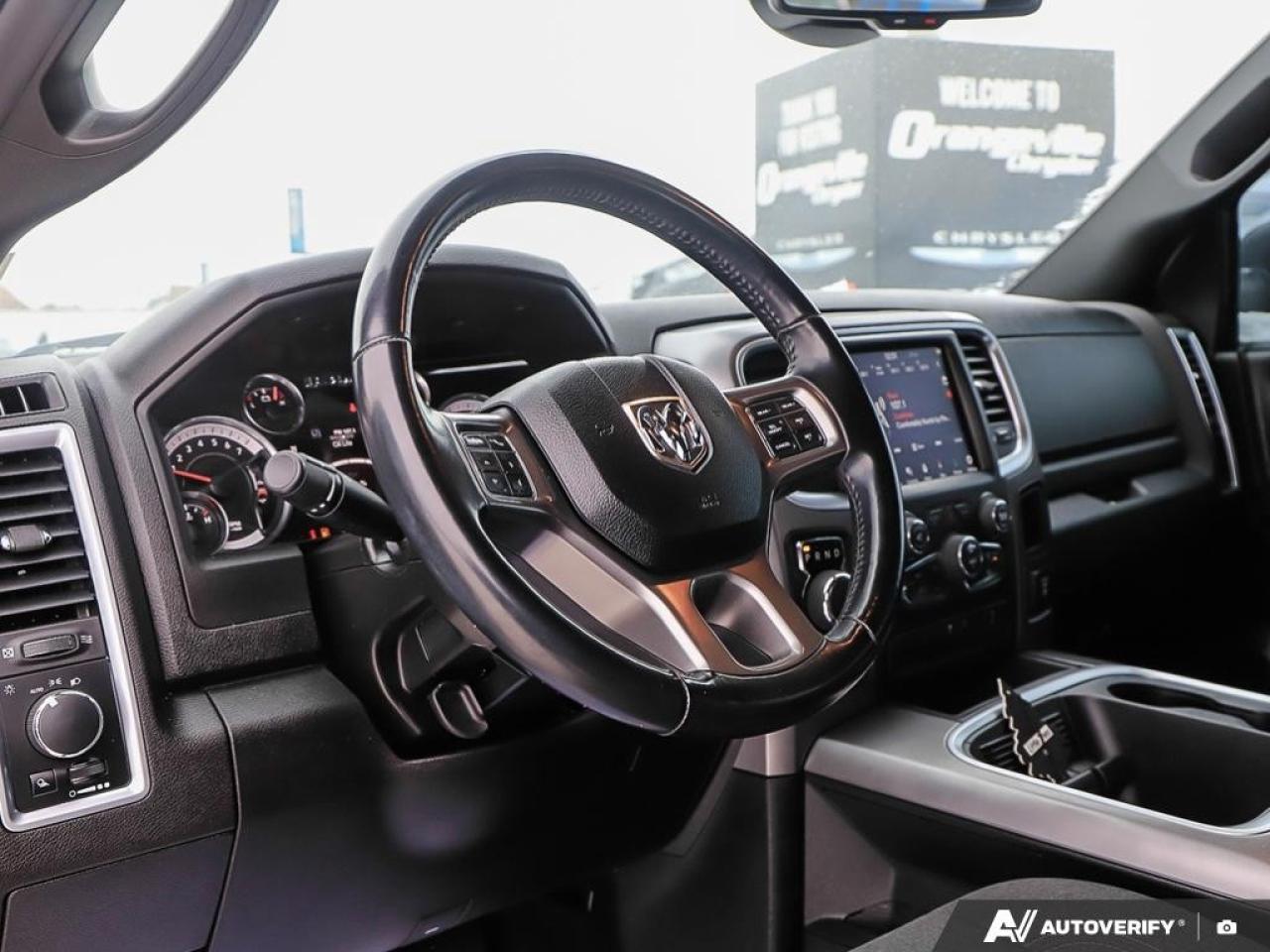 2021 RAM 1500 Classic WARLOCK 4X4 CREW CAB 5'7" BOX Photo