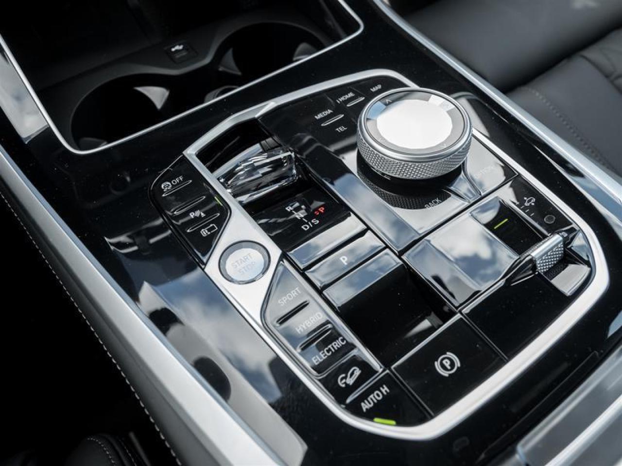 2026 BMW X5 PHEV xDrive50e 4dr All-Wheel Drive Sports Activity Vehicle Photo