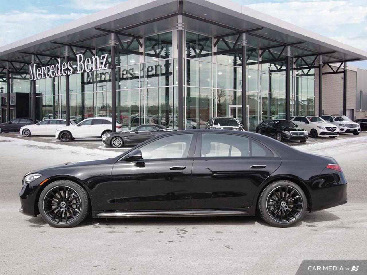 2025 Mercedes-Benz S-Class Base S 580 4dr All-Wheel Drive 4MATIC Sedan Photo2