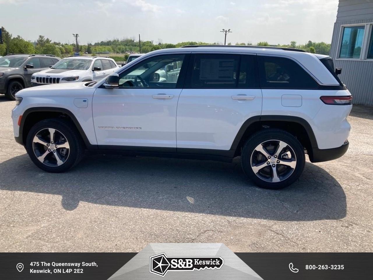 2023 Jeep Grand Cherokee 4xe Base 4dr 4x4 Photo5