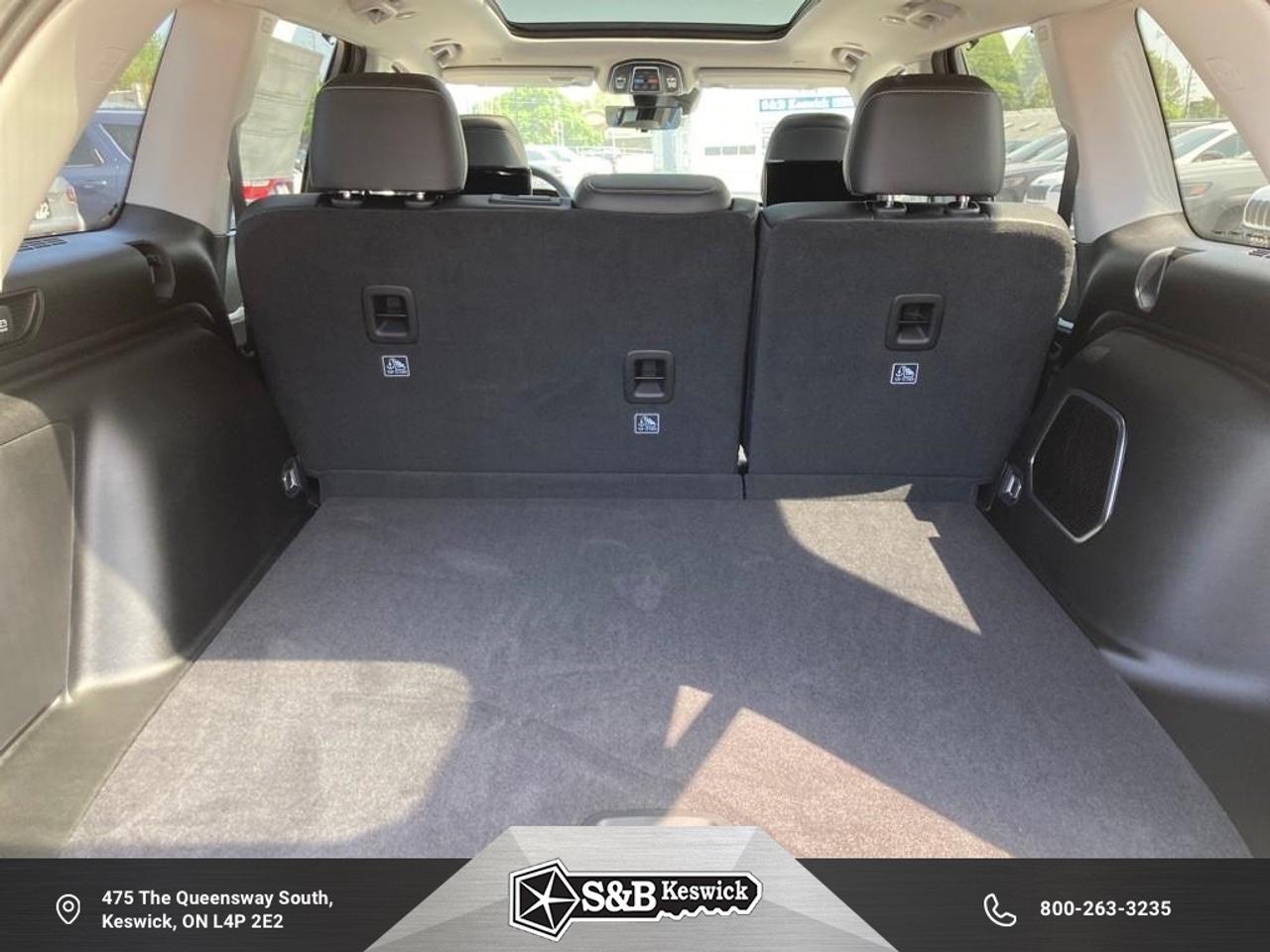 2023 Jeep Grand Cherokee 4xe Base 4dr 4x4 Photo