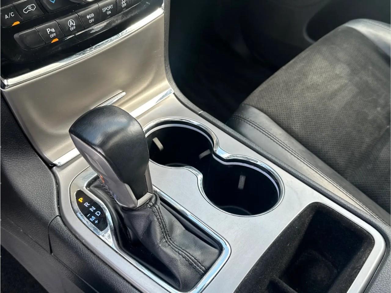 2022 Jeep Grand Cherokee WK Laredo 4dr 4x4 Photo