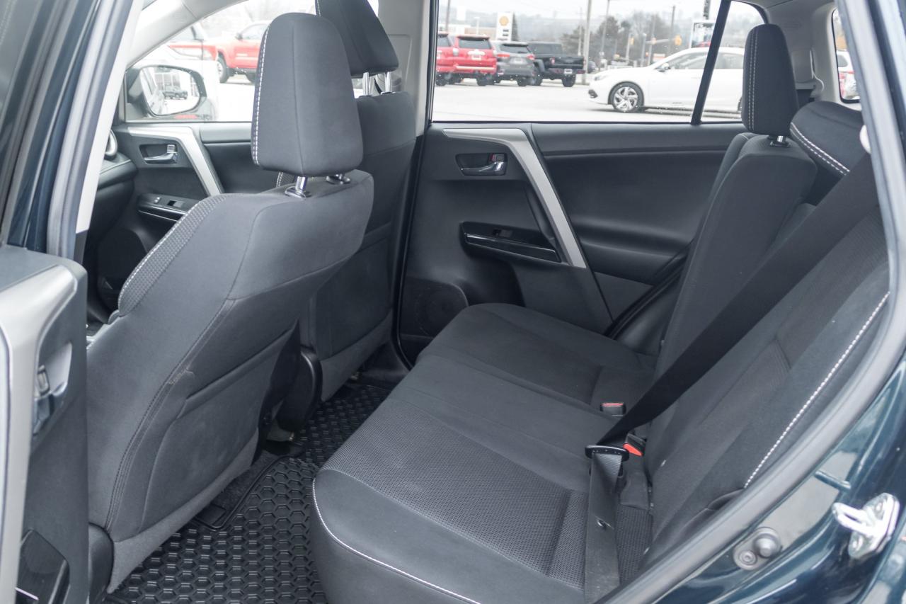 2018 Toyota RAV4 XLE 4dr All-wheel Drive Photo