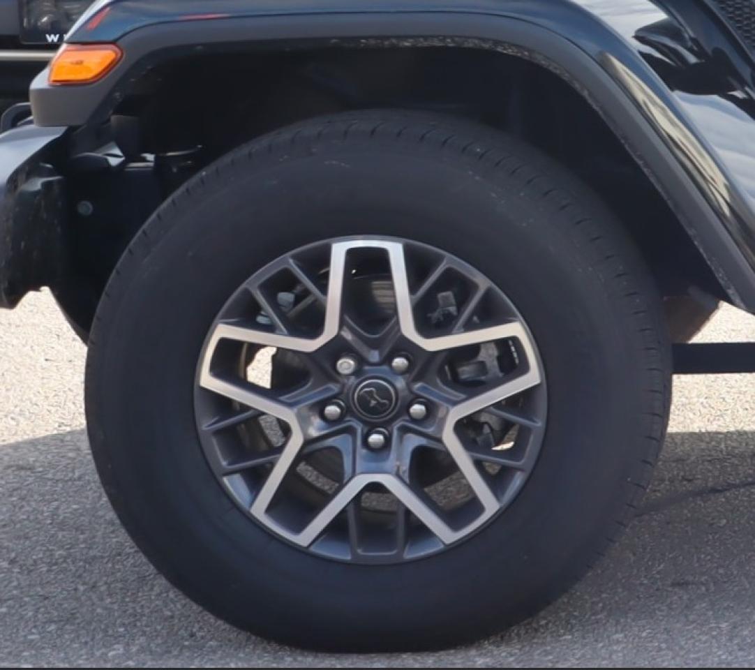 2024 Jeep Wrangler SAHARA 4DR 4X4 Photo