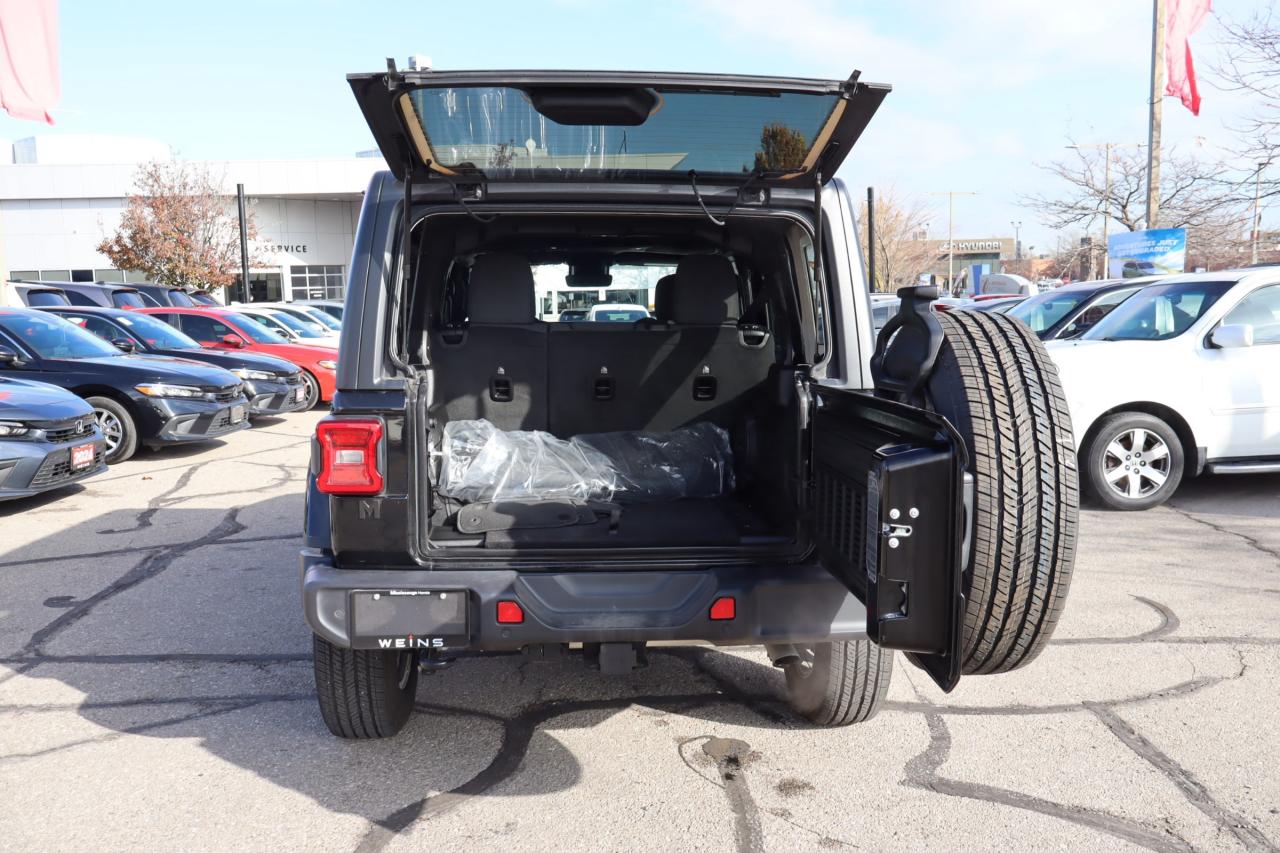 2024 Jeep Wrangler SAHARA 4DR 4X4 Photo
