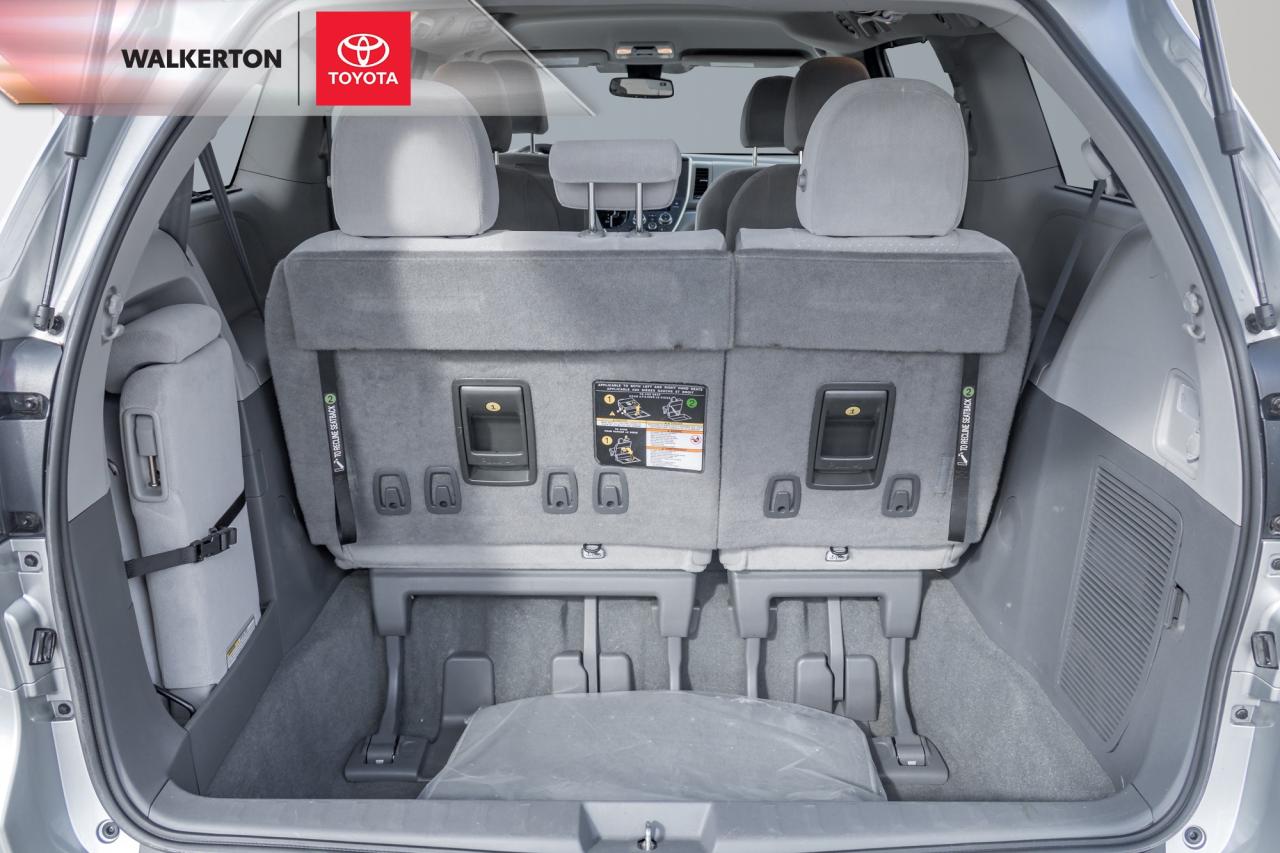 2020 Toyota Sienna LE 8-Passenger 4dr Front-Wheel Drive Passenger Van Photo