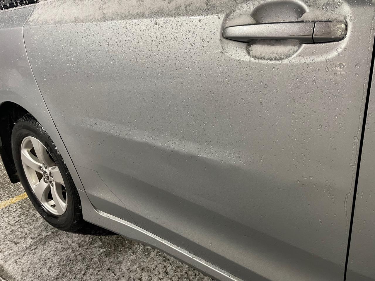 2020 Toyota Sienna LE 8-Passenger 4dr Front-Wheel Drive Passenger Van Photo