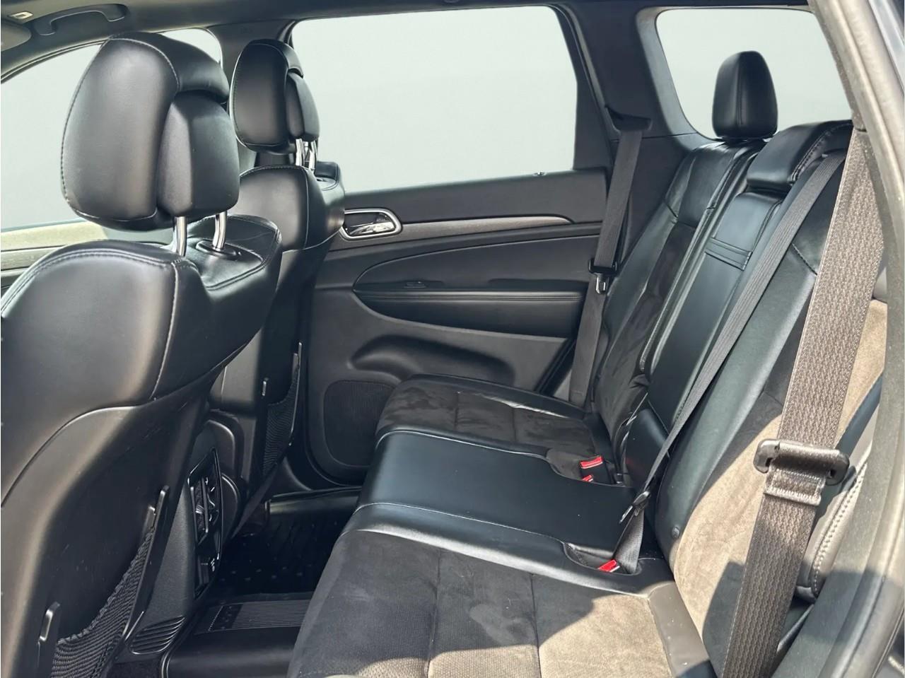 2018 Jeep Grand Cherokee Laredo 4dr 4x4 Photo