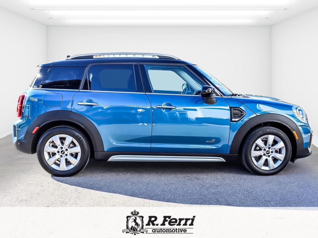 2022 MINI Countryman Cooper 4dr All-Wheel Drive ALL4 Sport Utility Photo2
