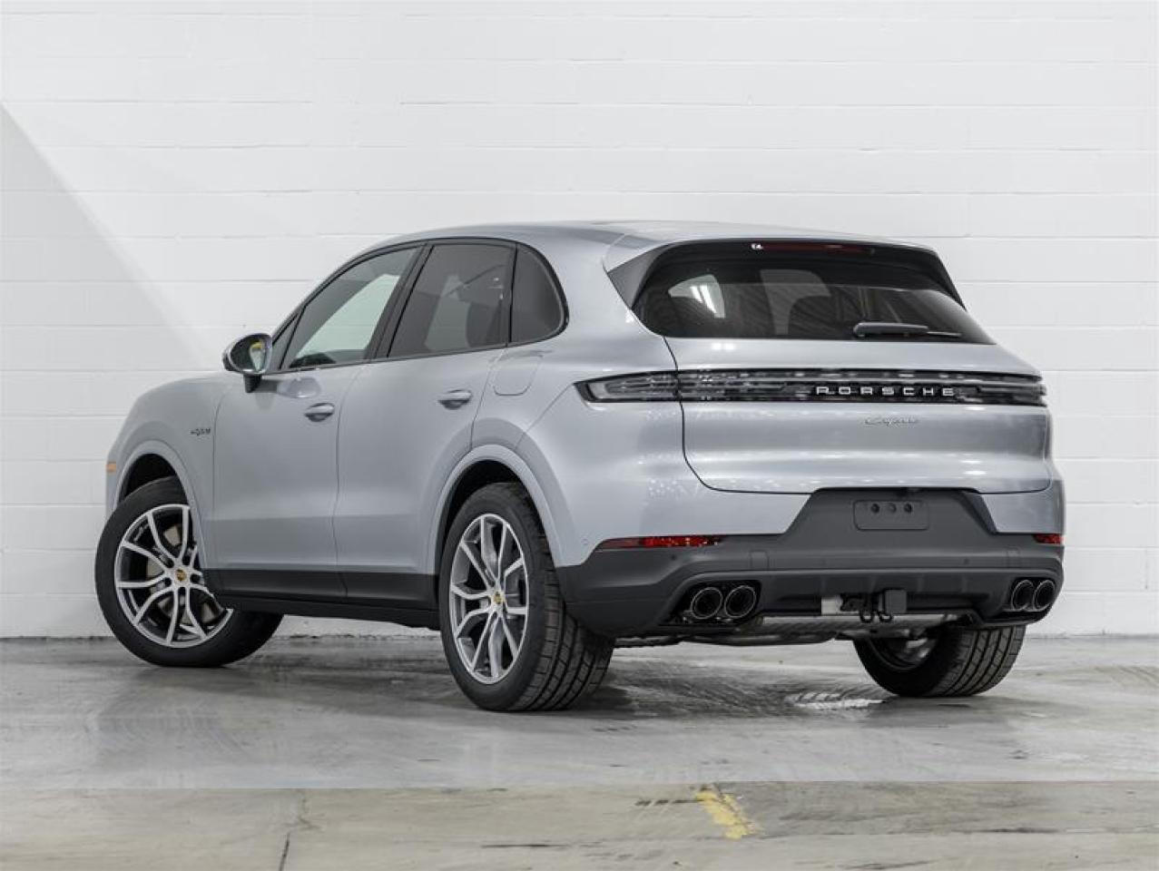 2025 Porsche Cayenne  Photo