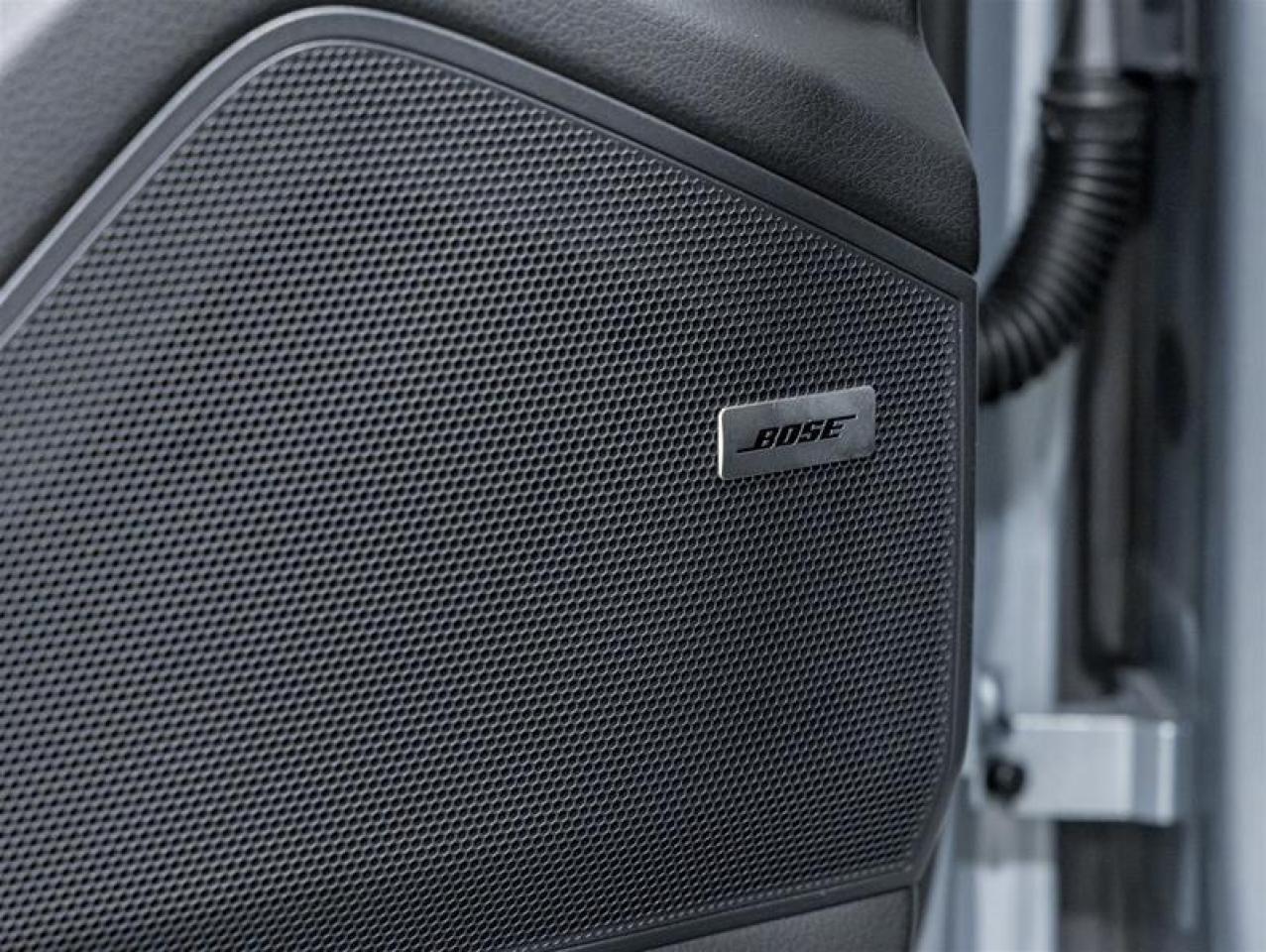 2025 Porsche Cayenne  Photo