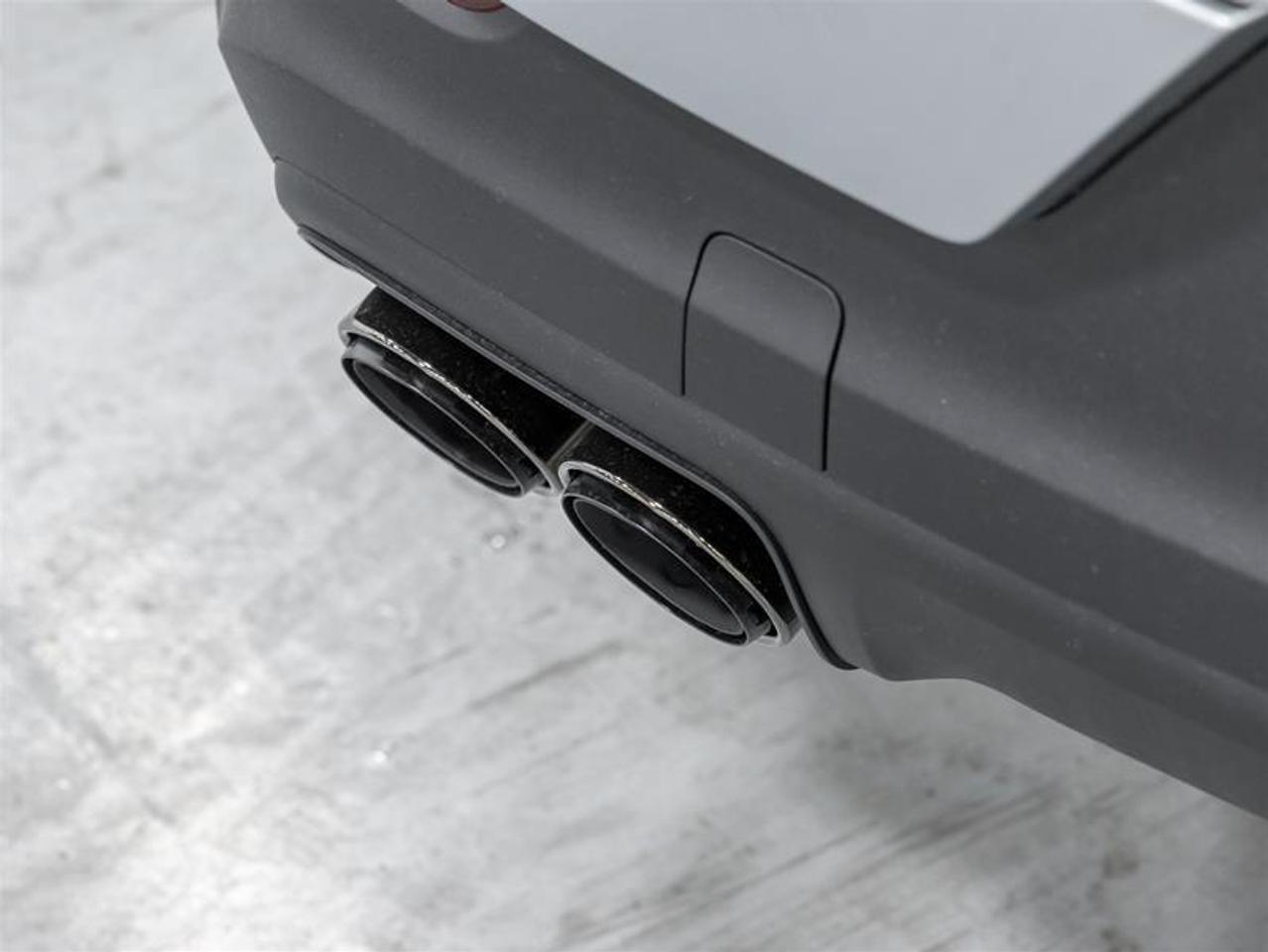 2025 Porsche Cayenne  Photo