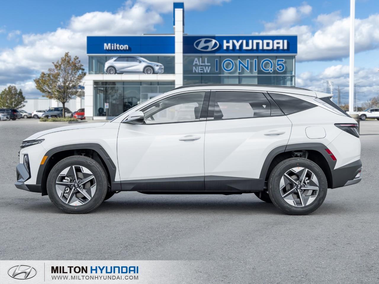 2026 Hyundai Tucson Preferred w/Trend Package 4dr All-Wheel Drive Photo2