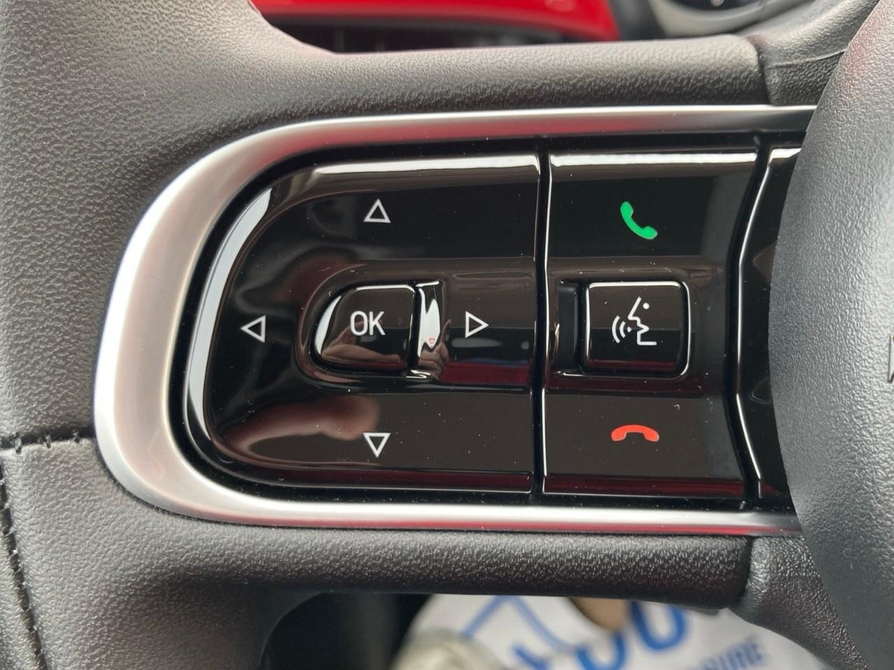 2025 Fiat 500E Base 2dr Hatchback Photo