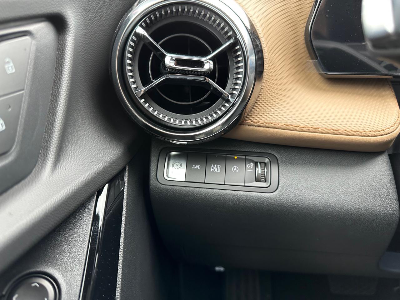 2026 Chevrolet Equinox ACTIV 4dr All-Wheel Drive Photo