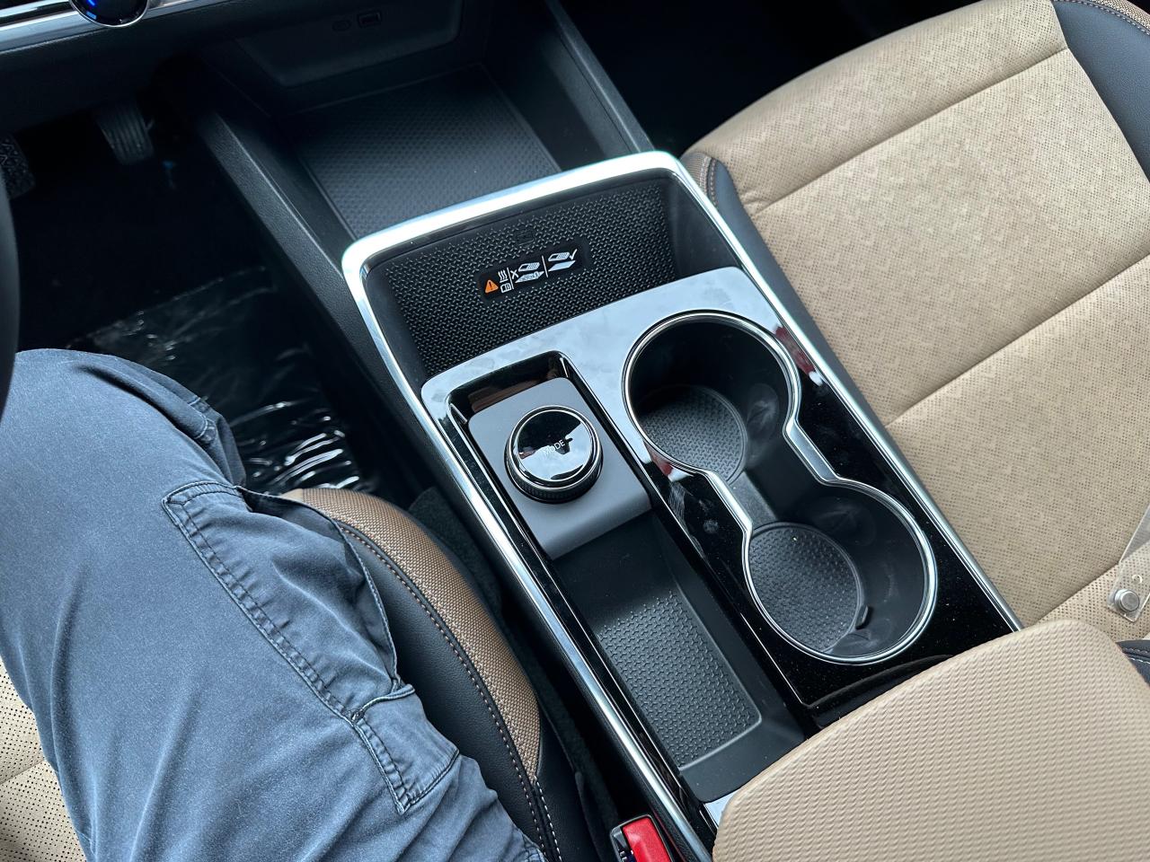 2026 Chevrolet Equinox ACTIV 4dr All-Wheel Drive Photo