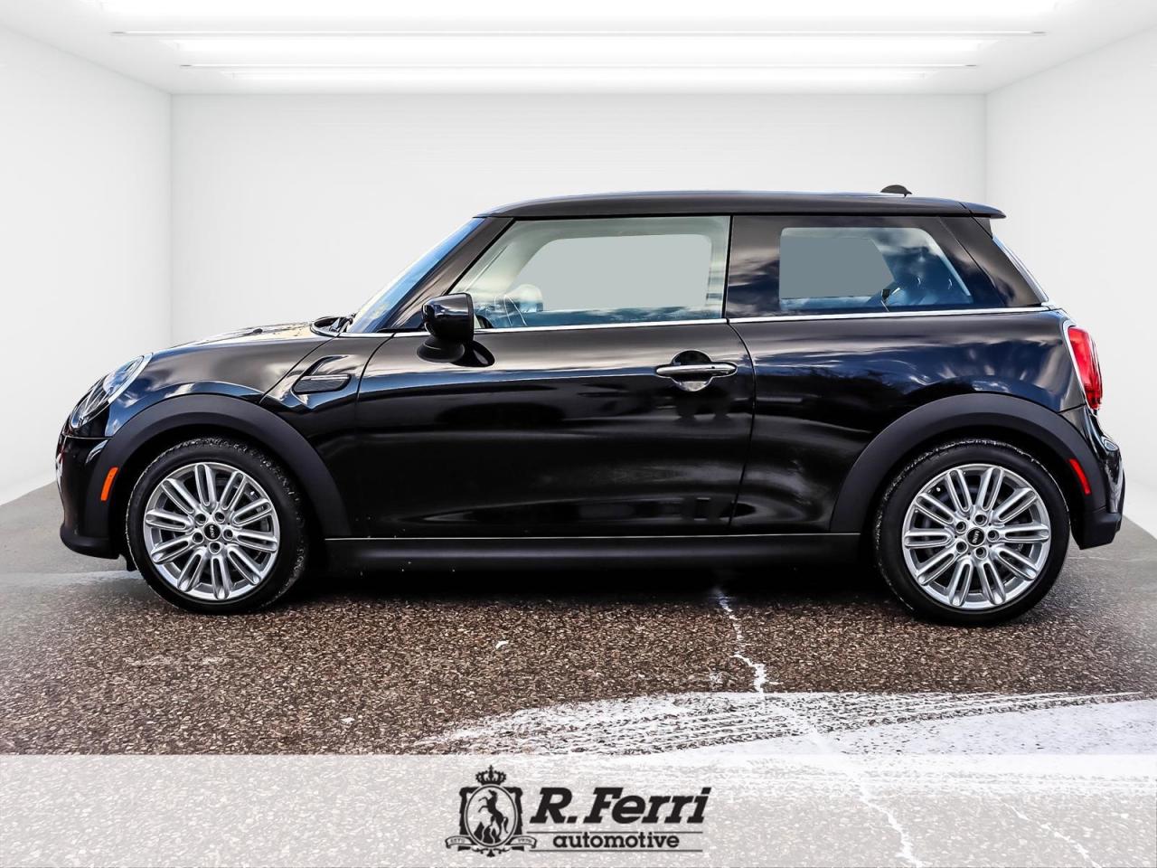 2022 MINI 3 Door Cooper 2dr Hatchback Photo