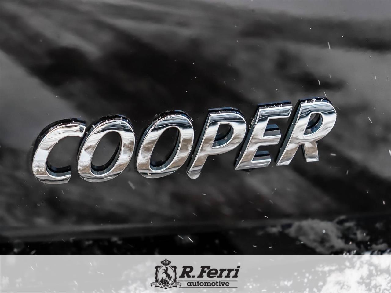 2022 MINI 3 Door Cooper 2dr Hatchback Photo