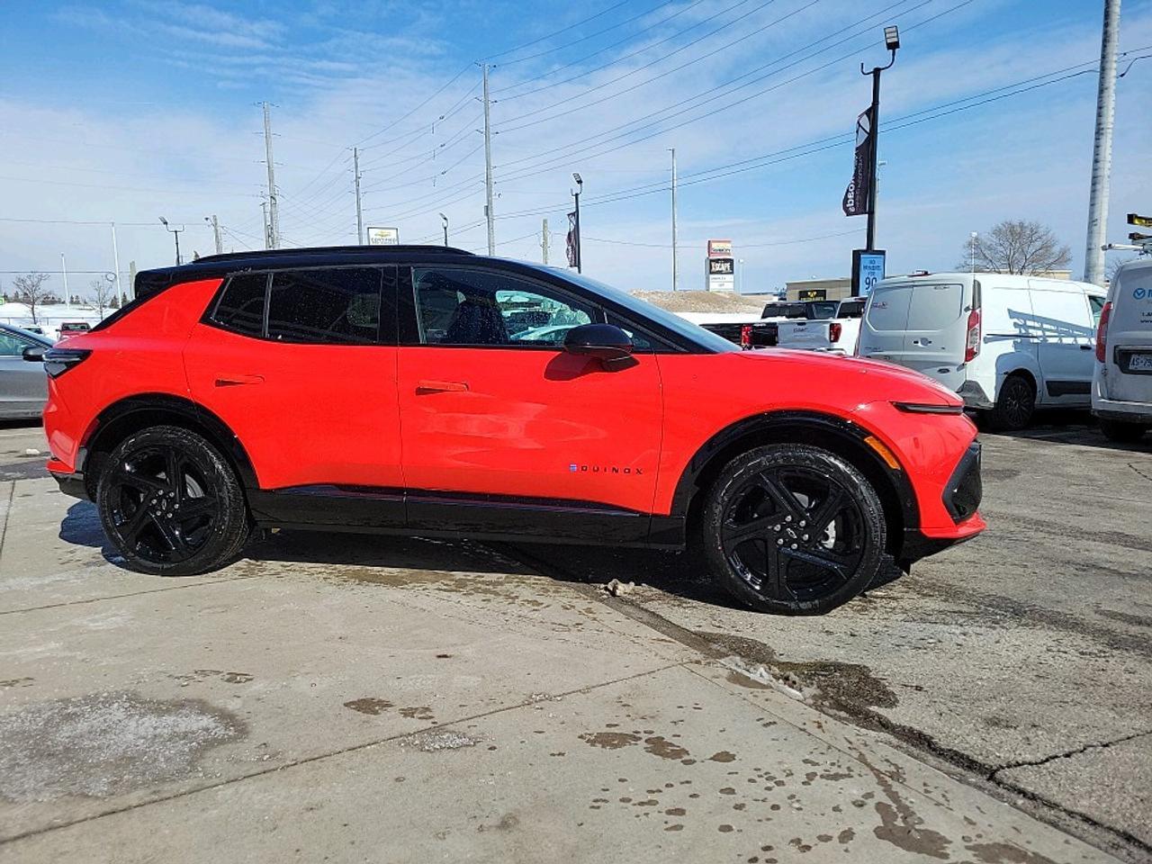 2025 Chevrolet Equinox EV RS 4dr Photo3