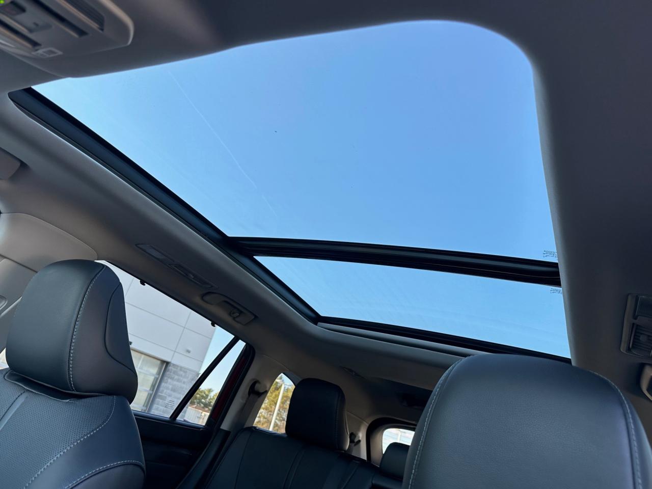 2024 Toyota Highlander Limited 4dr All-Wheel Drive Photo