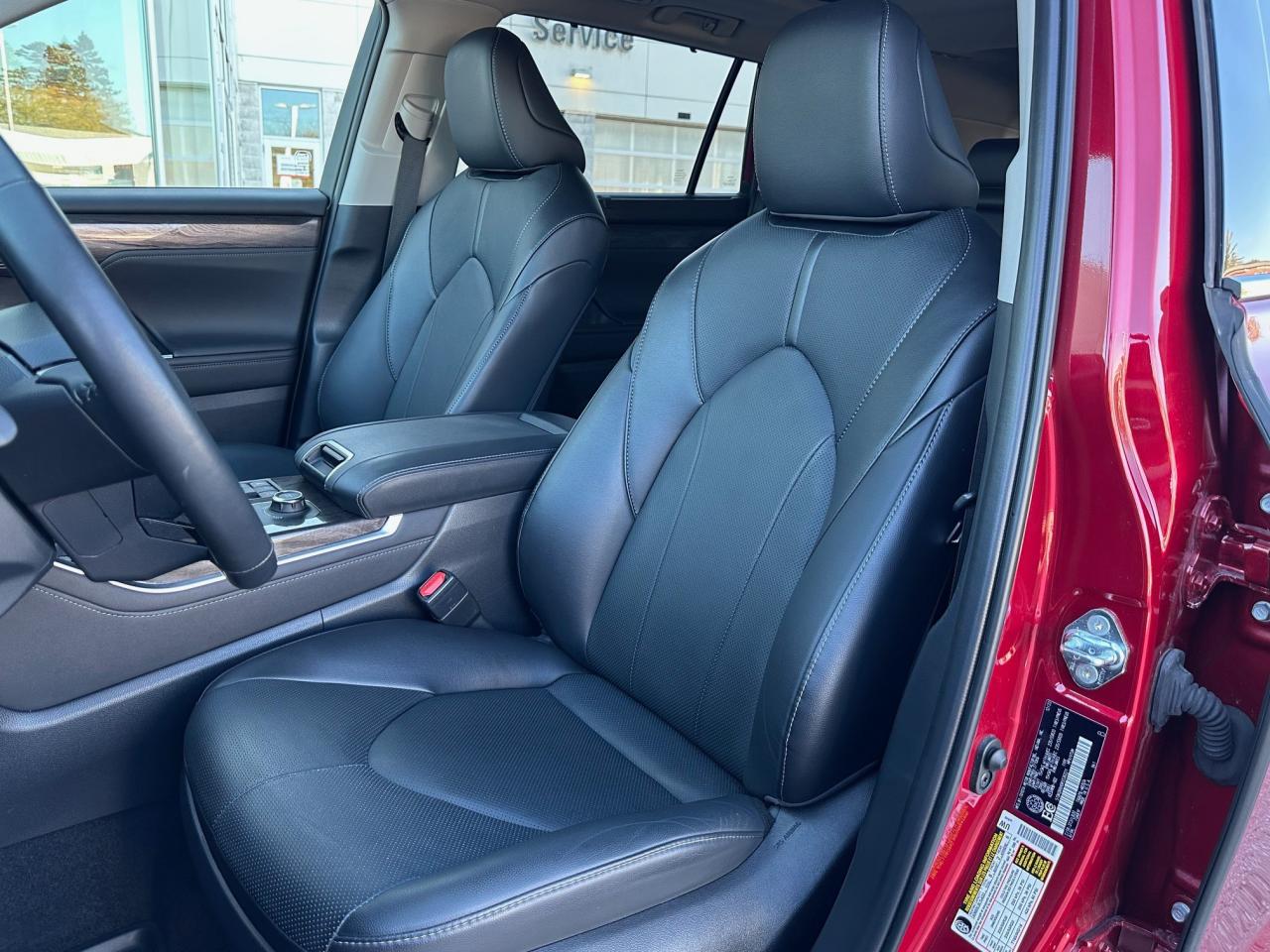 2024 Toyota Highlander Limited 4dr All-Wheel Drive Photo