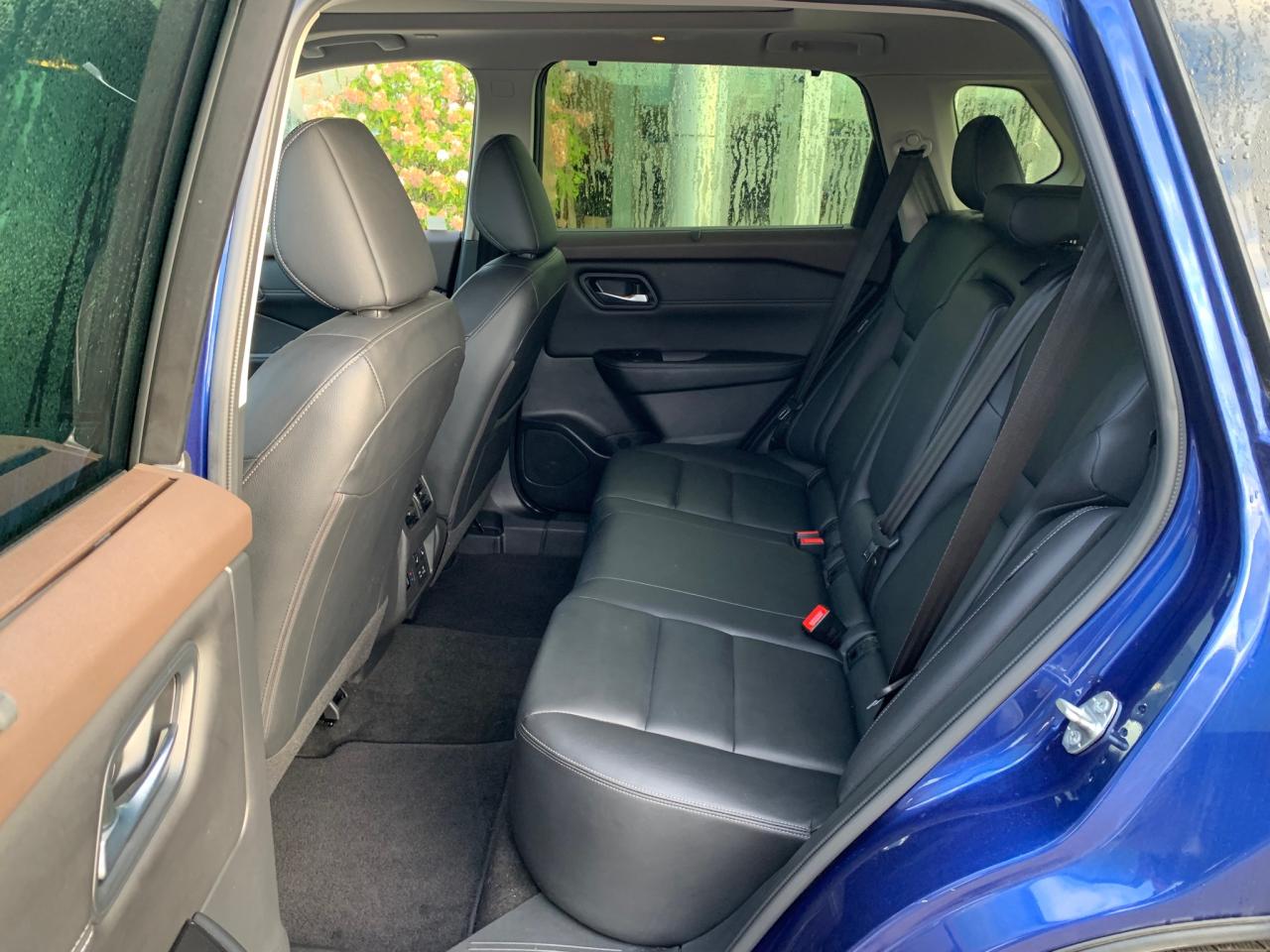 2023 Nissan Rogue SL 4dr All-Wheel Drive Sport Utility Photo