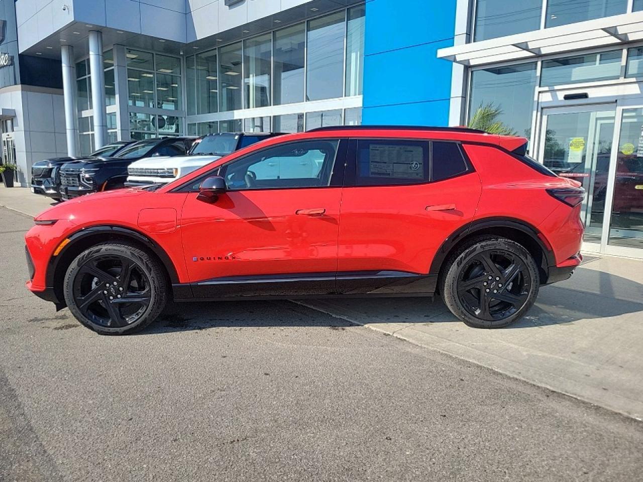 2025 Chevrolet Equinox EV RS 4dr Photo