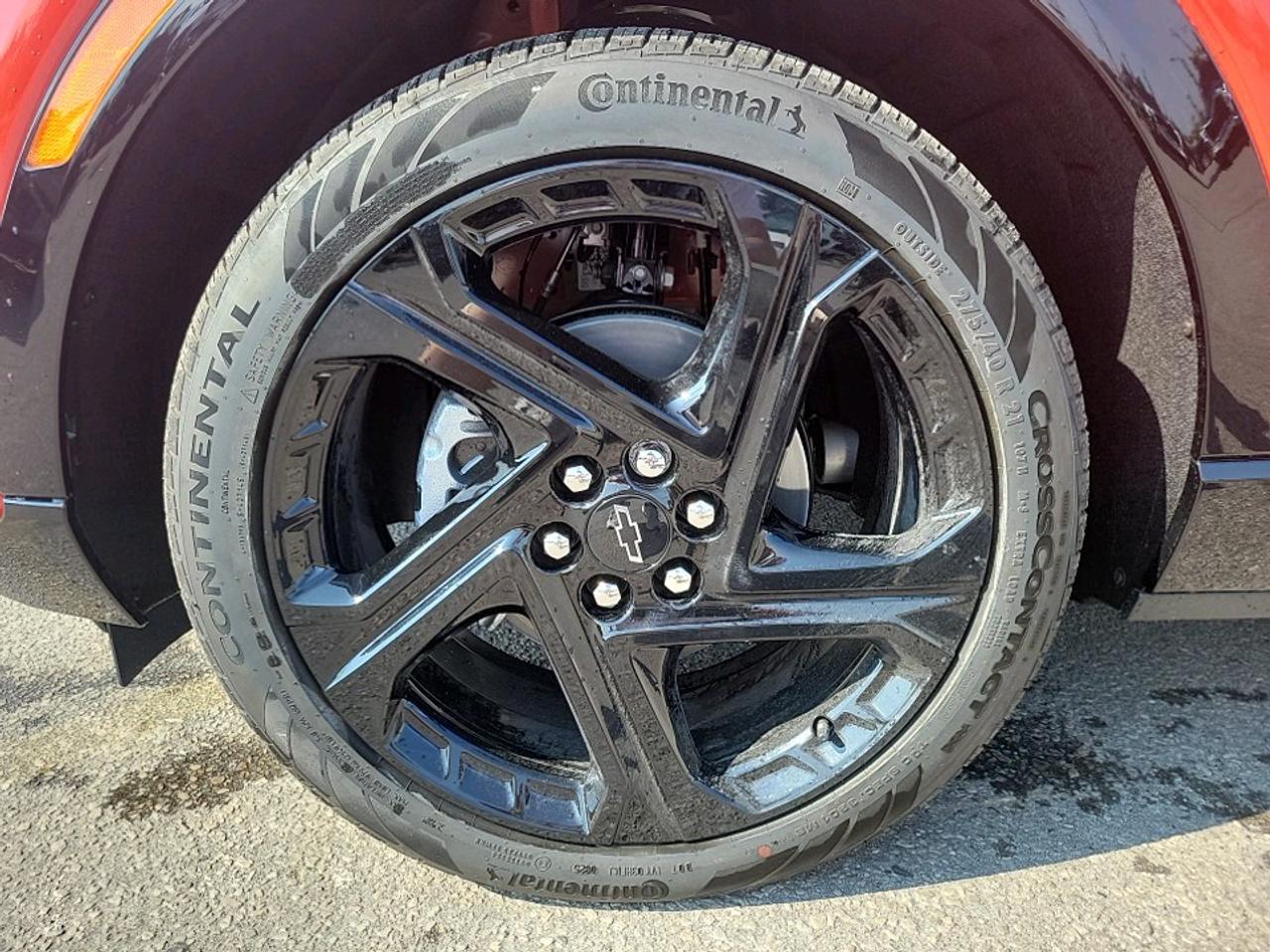 2025 Chevrolet Equinox EV RS 4dr Photo