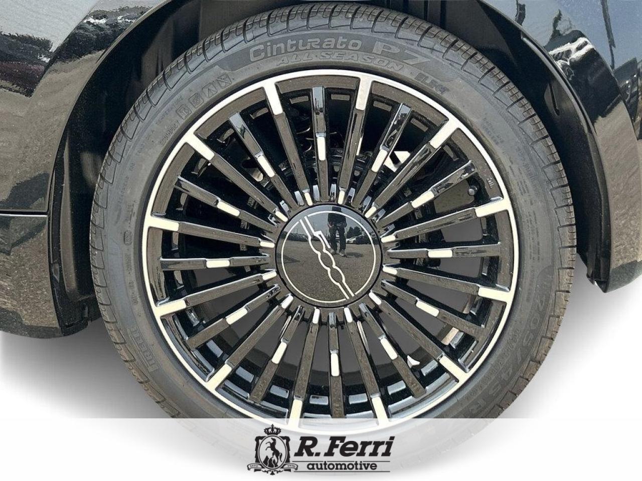 2025 Fiat 500E Base 2dr Hatchback Photo