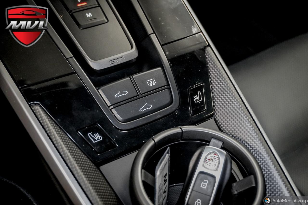 2022 Porsche 911 Turbo S 2dr All-wheel Drive Coupe Photo