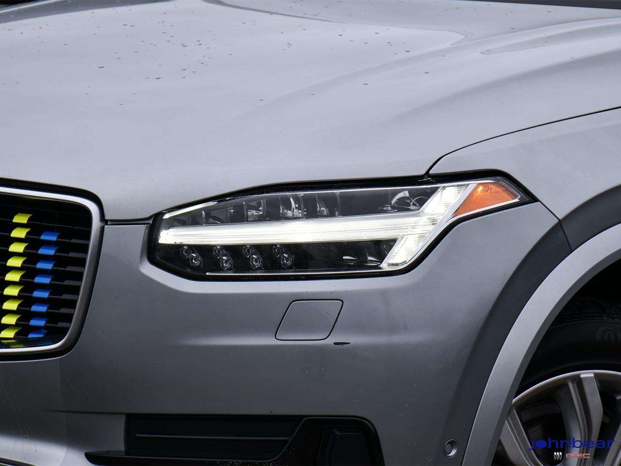 2018 Volvo XC90 R-DESIGN Photo