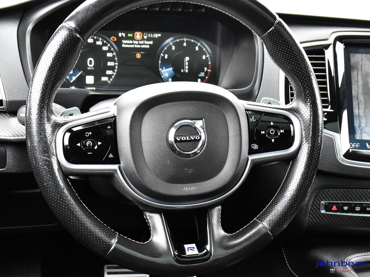 2018 Volvo XC90 R-DESIGN Photo