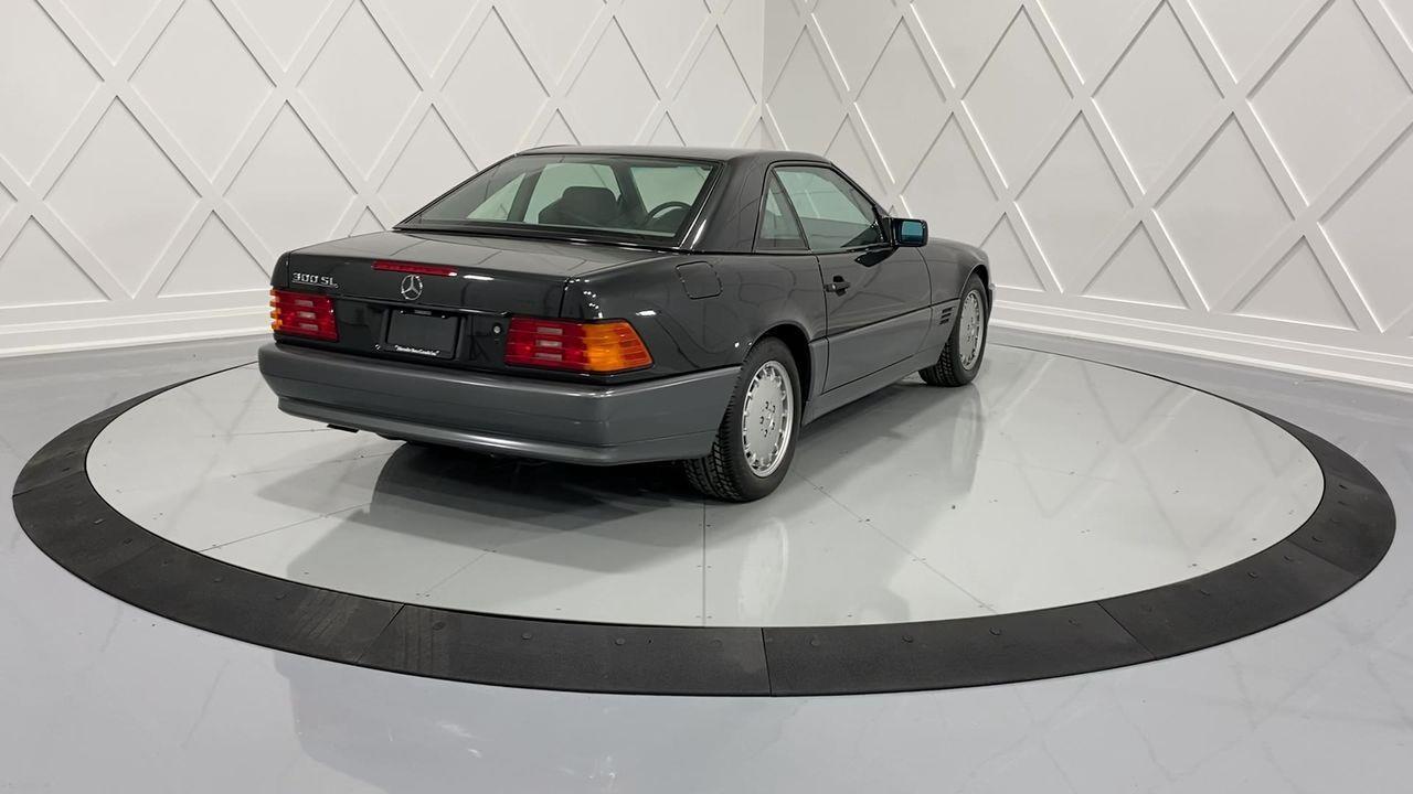 1990 Mercedes-Benz 300SL  Photo