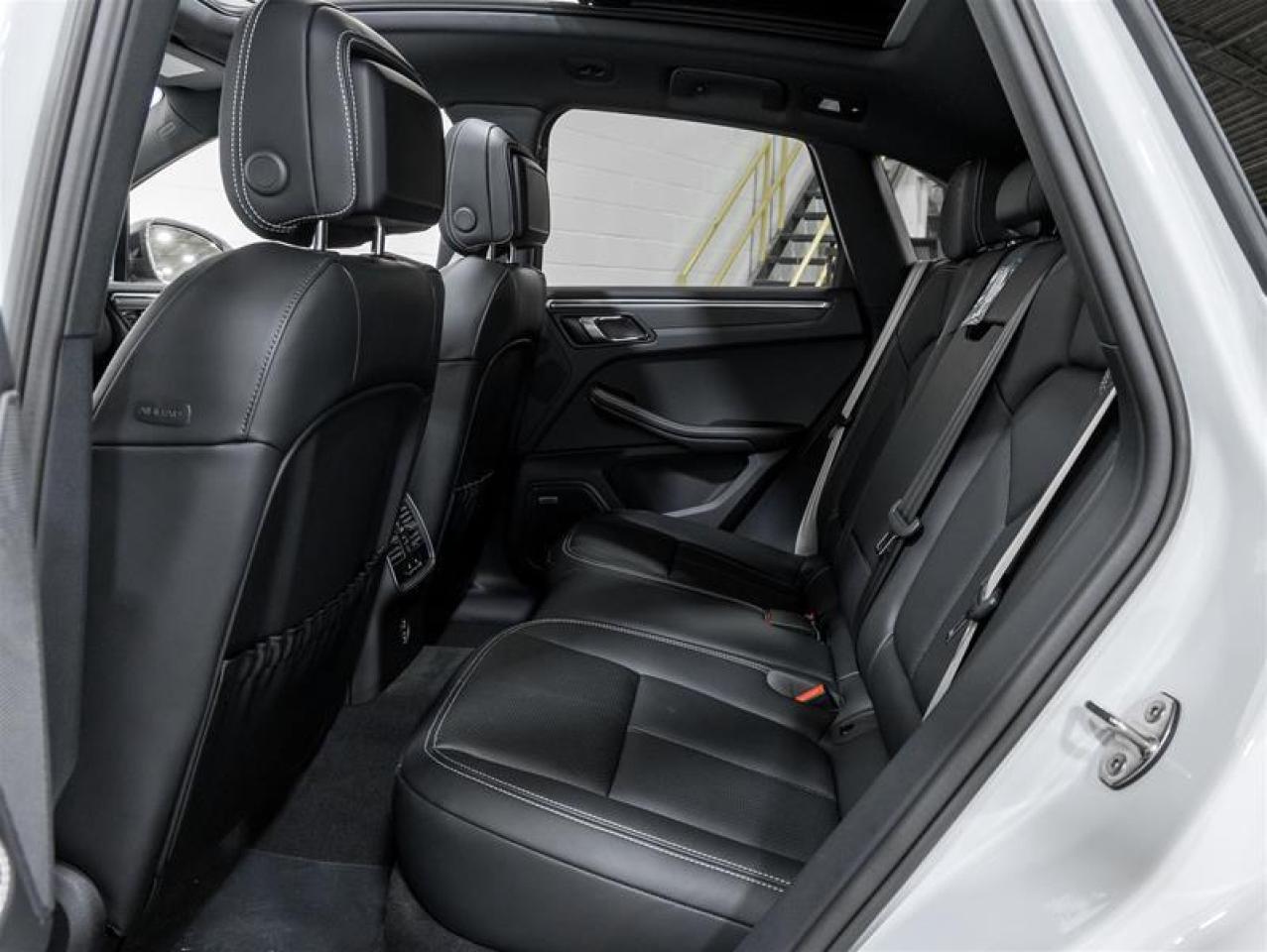 2025 Porsche Macan  Photo