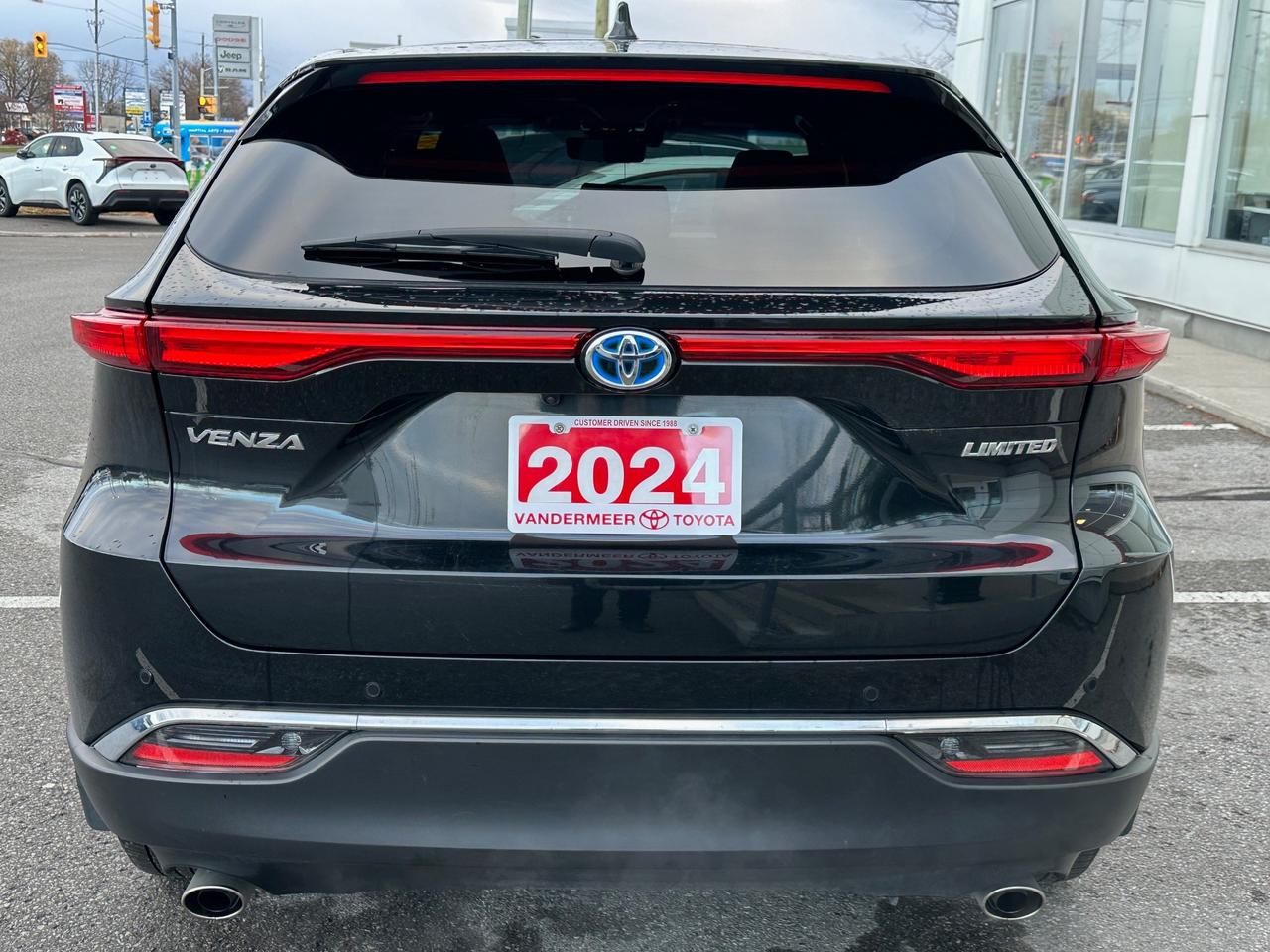 2024 Toyota Venza Limited 4dr All-Wheel Drive Photo